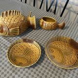 Fish service set