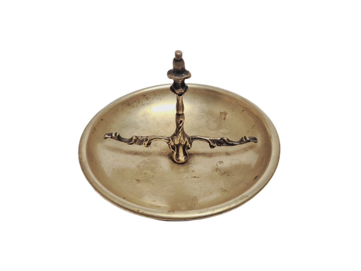 Former Austro-Hungarian Empire Biedermeier figurative cigar ashtray, 1900s