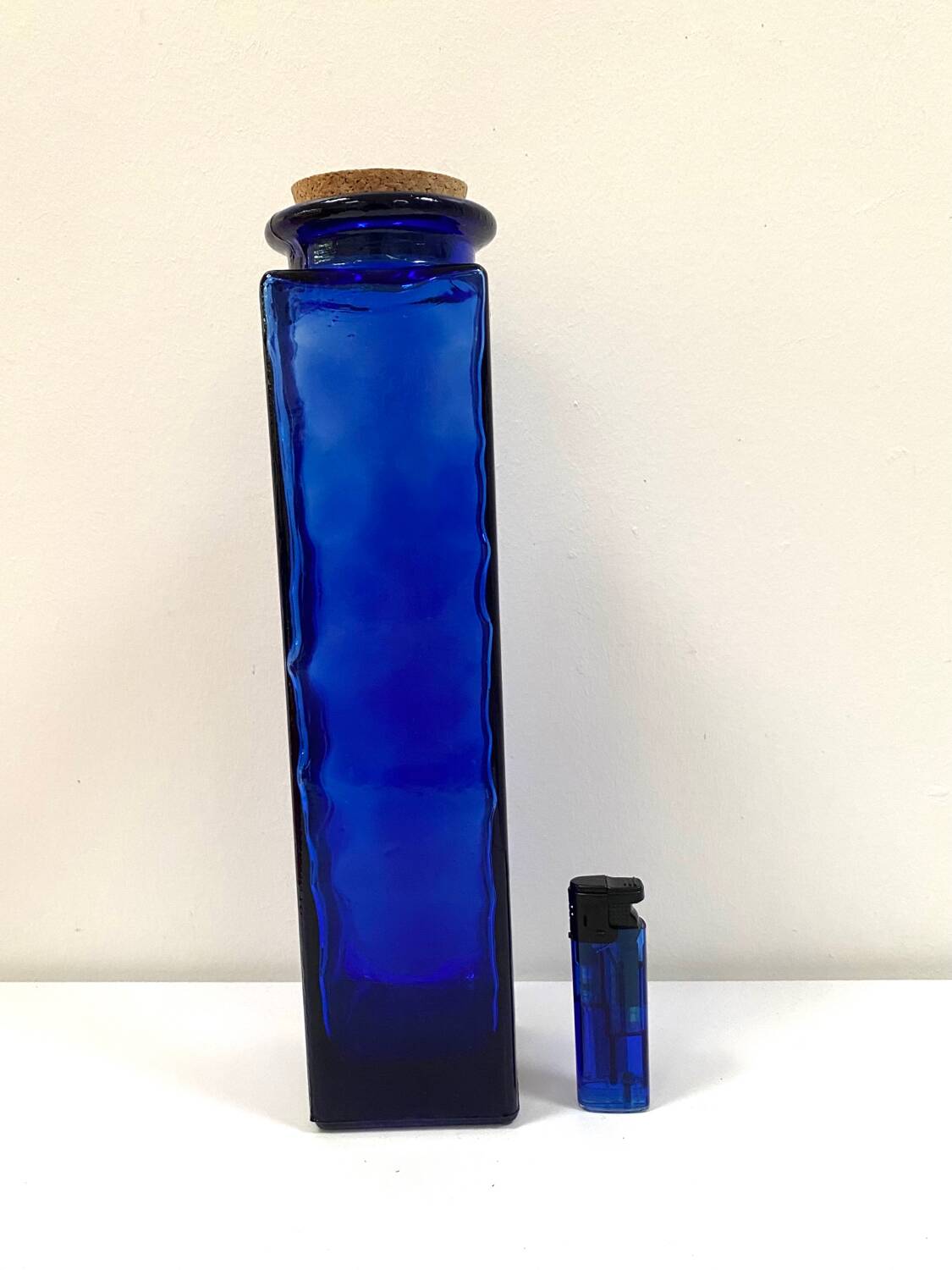 XXL jar in cobalt blue glass