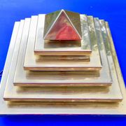 Applique murale ou plafonnier pyramidal, moderniste constructiviste