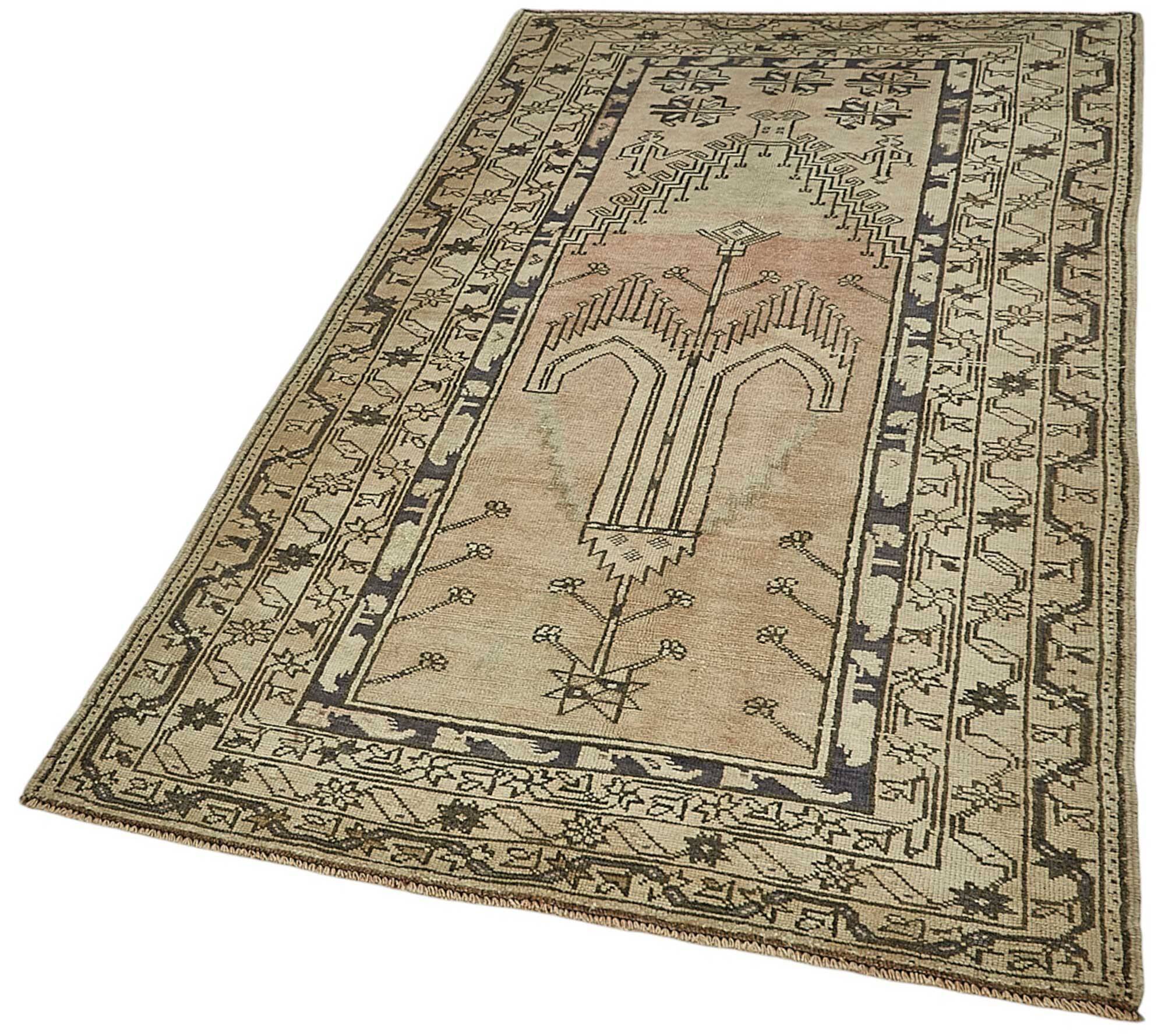 Turkish Vintage Anatolian Rug 104 cm x 195 cm
