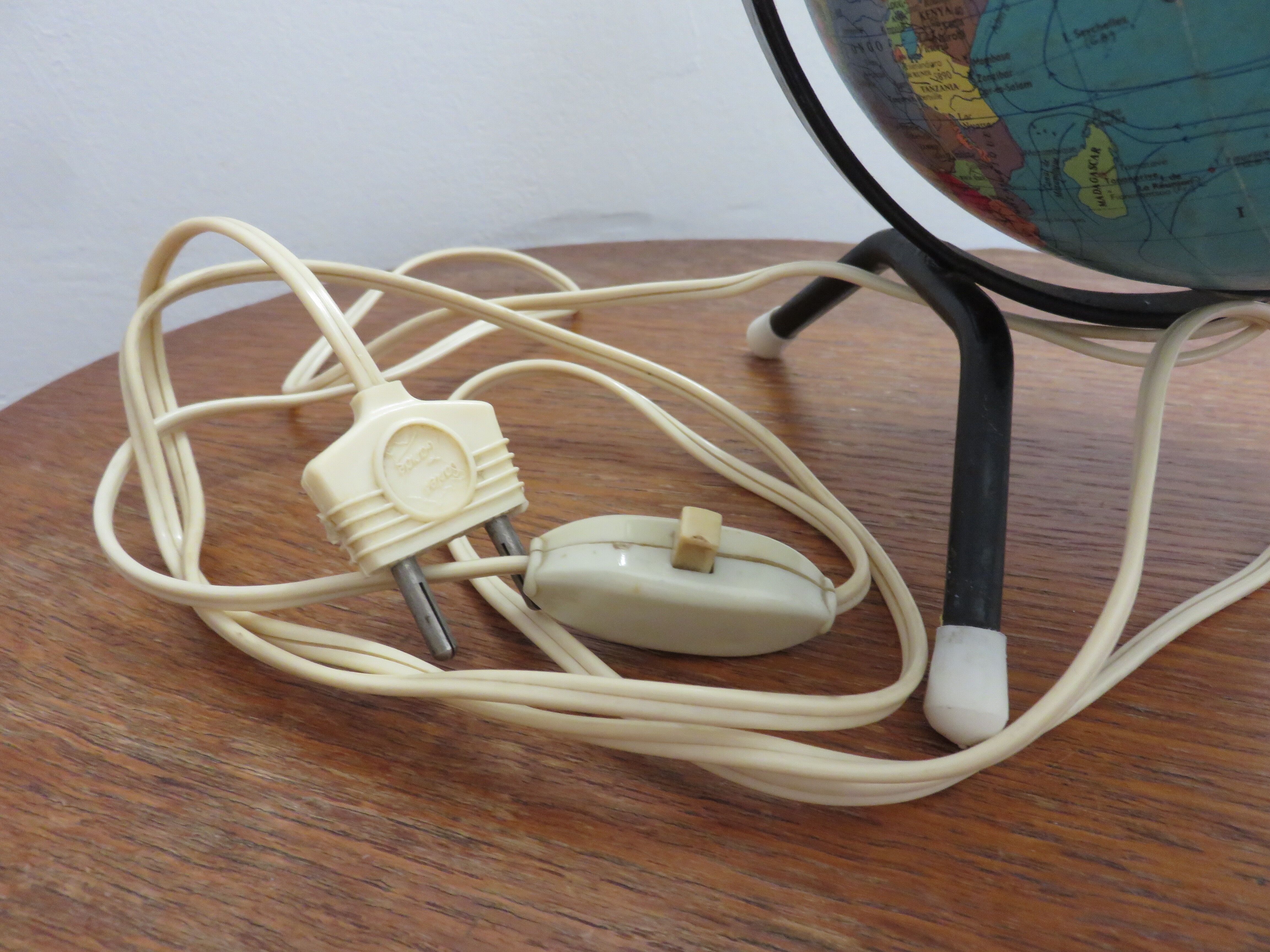 Earth Globe Taride tripod enlightened from the 60s