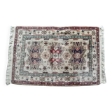 Small hand-knotted Indian rug 92x61cm