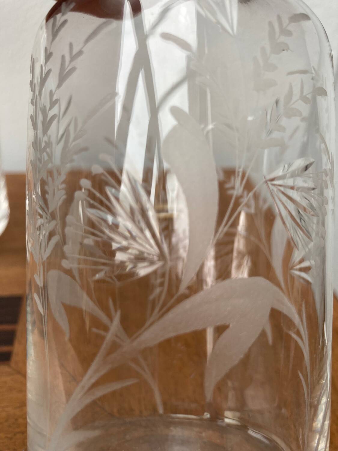 Paire de carafes gravées Napoleon III