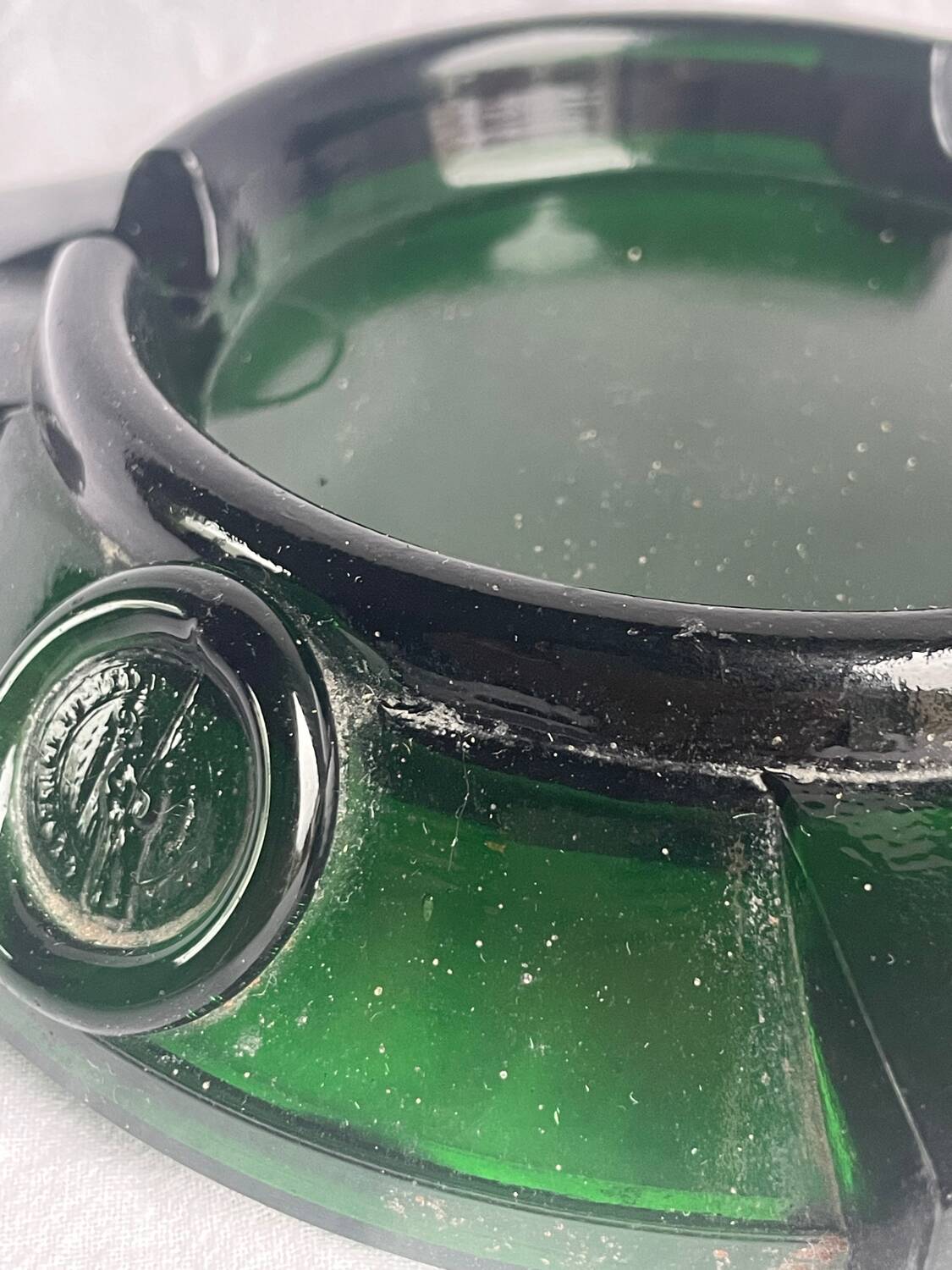 Green glass ashtray 70