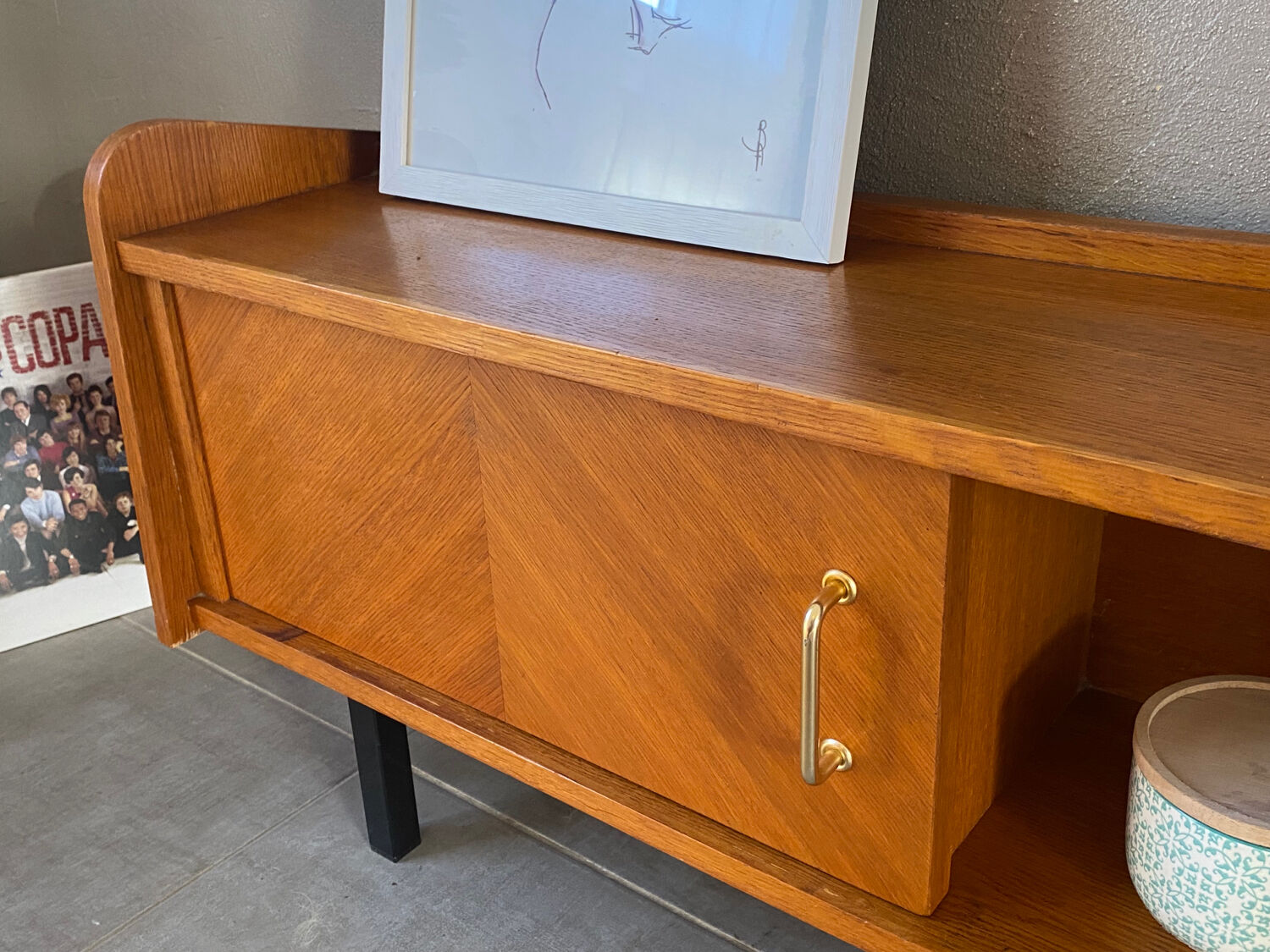 Vintage sideboard (shallow)