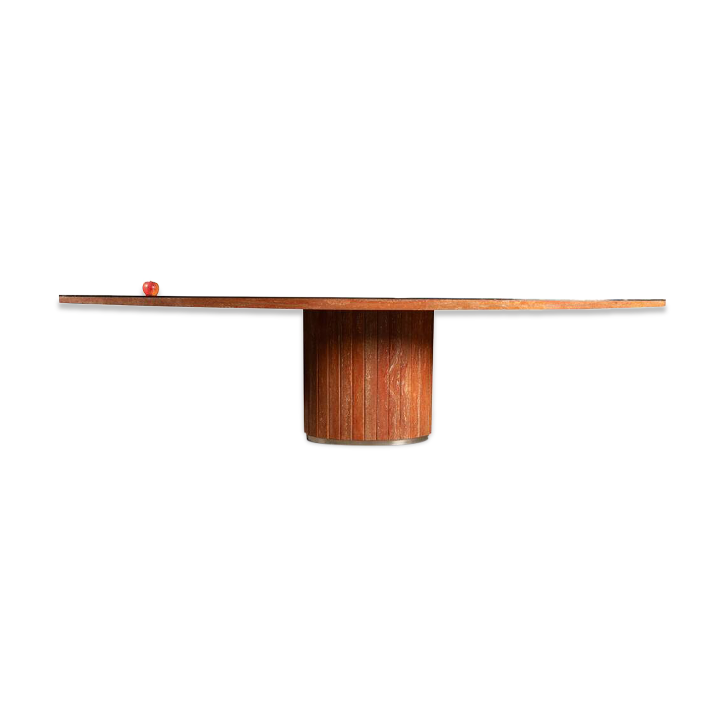 Willy Rizzo. Large table in orange-red travertine. 1970s.