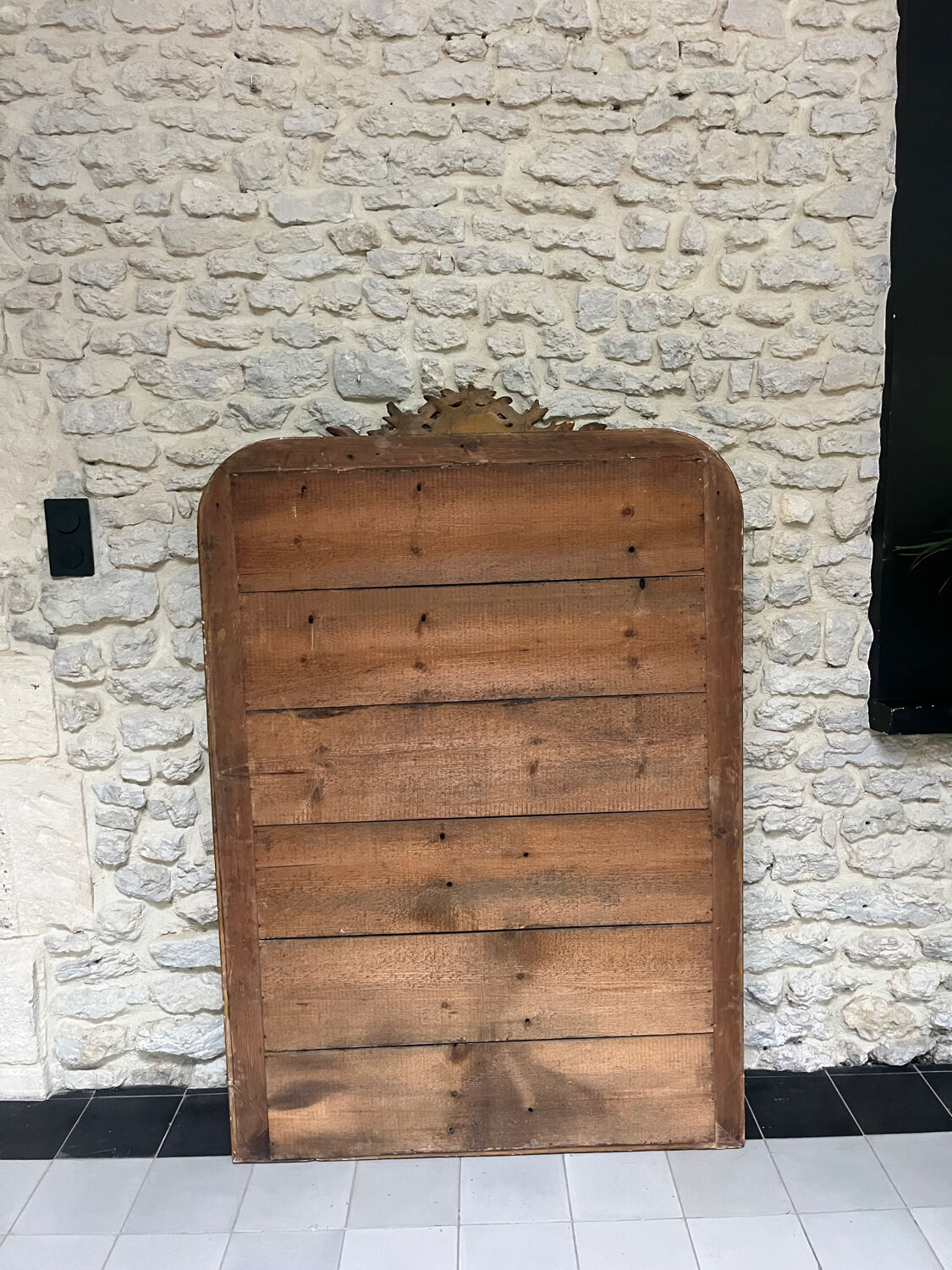 Mirror 153/101cm Louis-Philippe with pediment and pearl gold leaf.