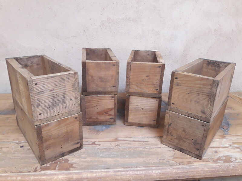 Lot de 8 tiroirs d'atelier avec poignées en bronze