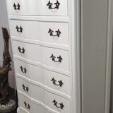 Louis xv-style cream white rag maker