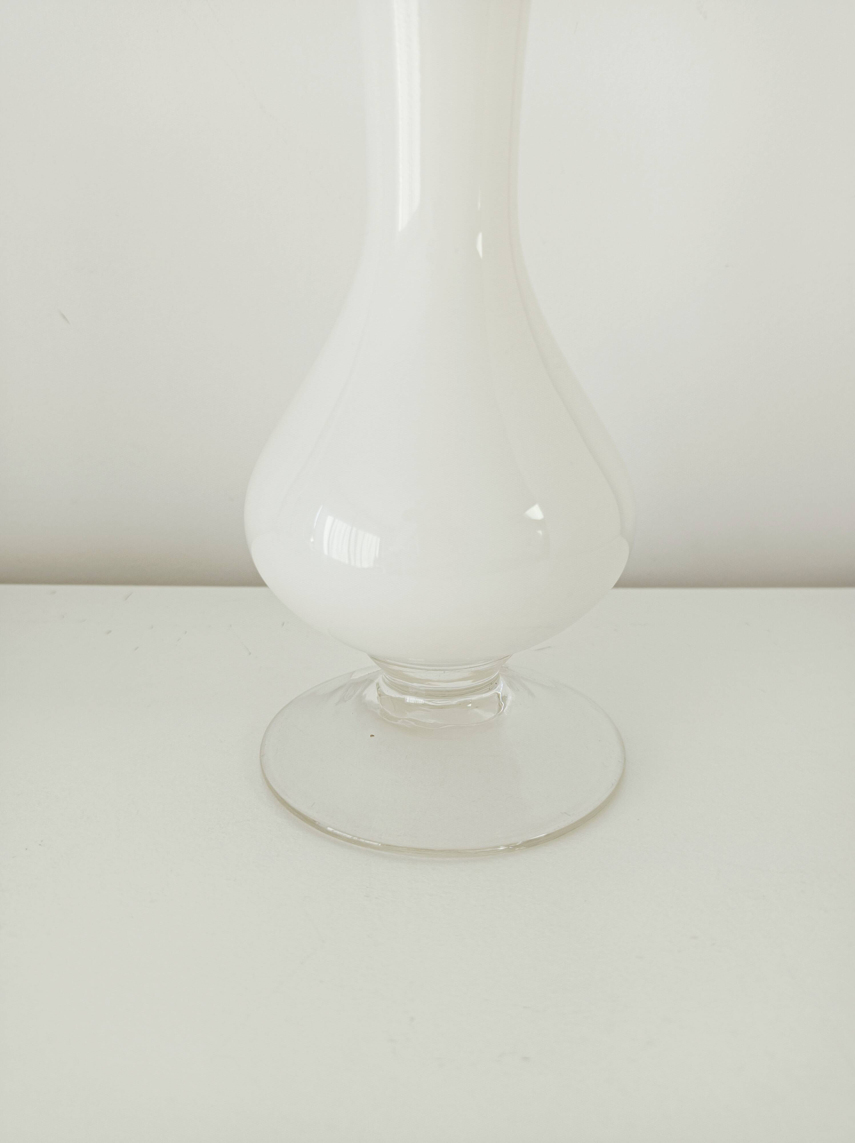 Set of 5 pastel opaline soliflore vases