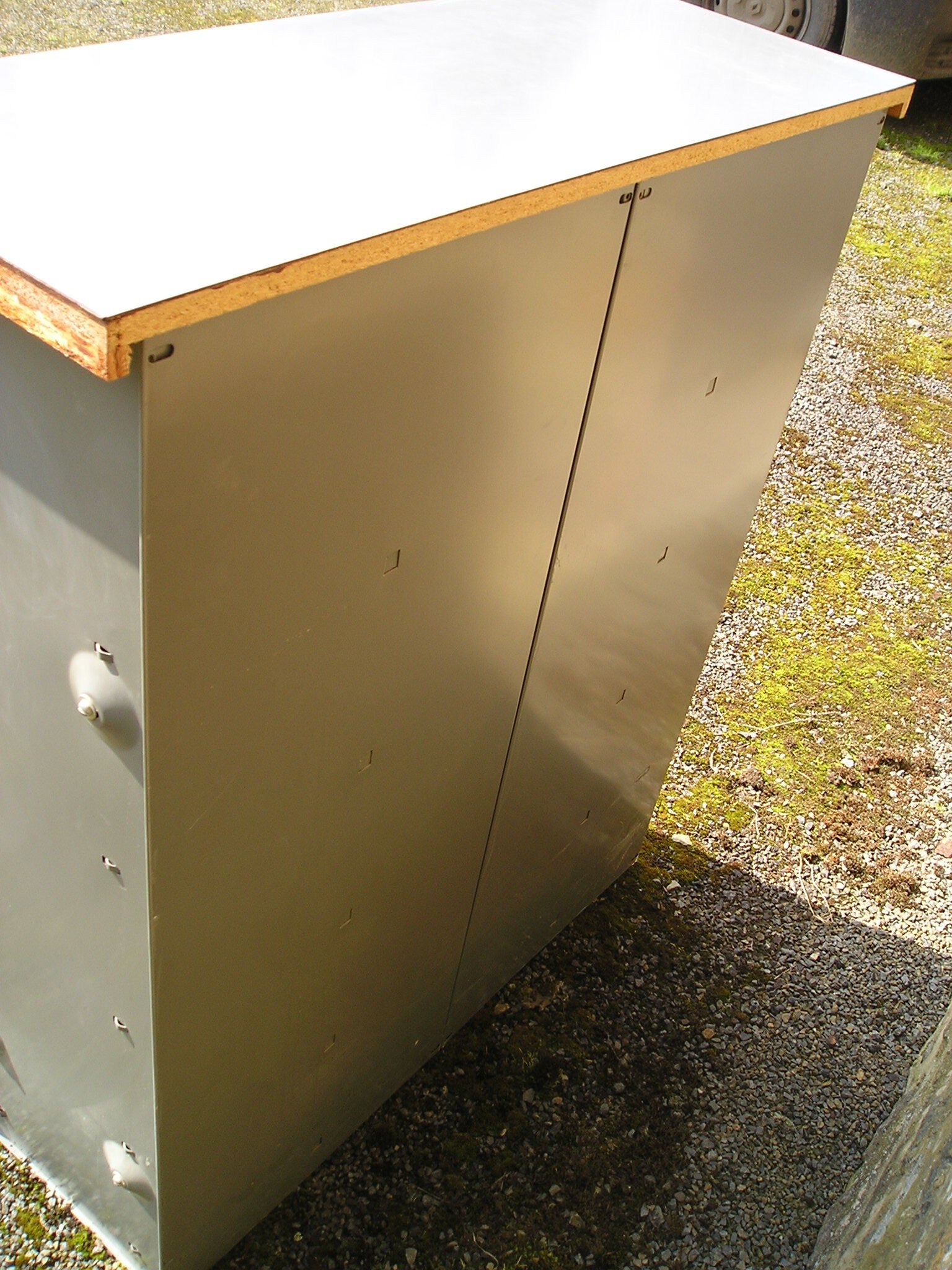 Cabinet with 10 drawers flaps with label holder and roneo buttons