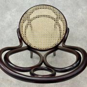 Bentwood dining chair No. 19 by Thonet