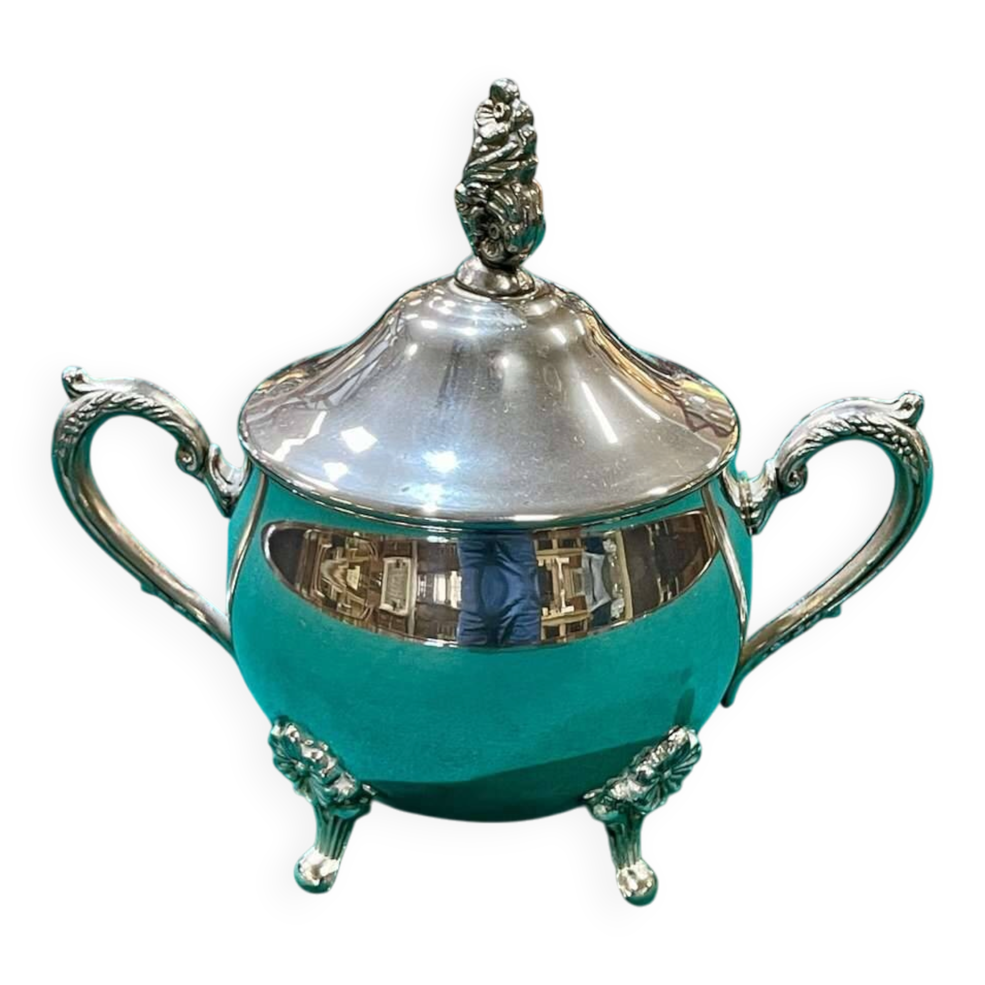 Silver-plated metal sugar bowl from England, 1950s.