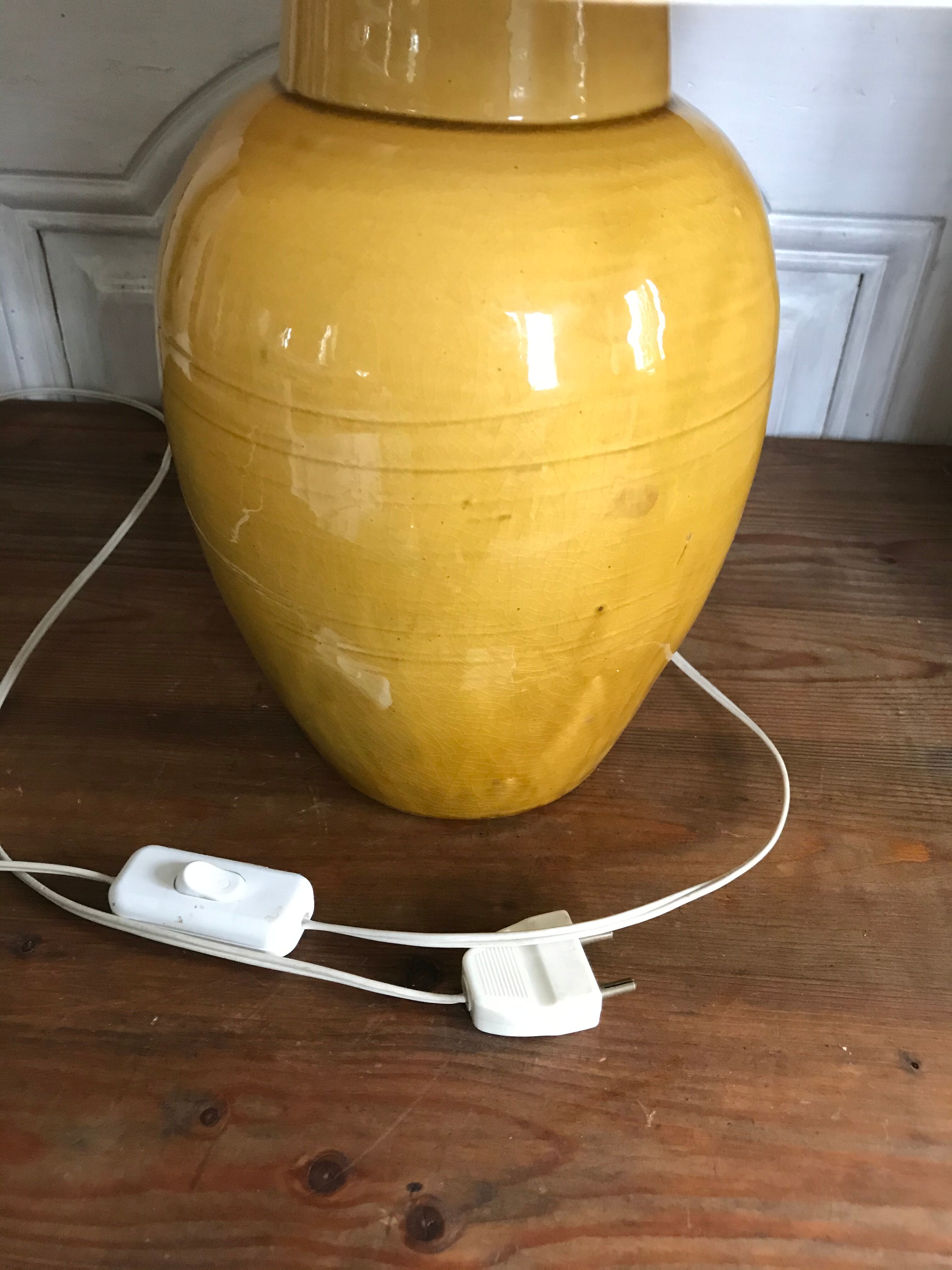 Vintage cracked ceramic lamp