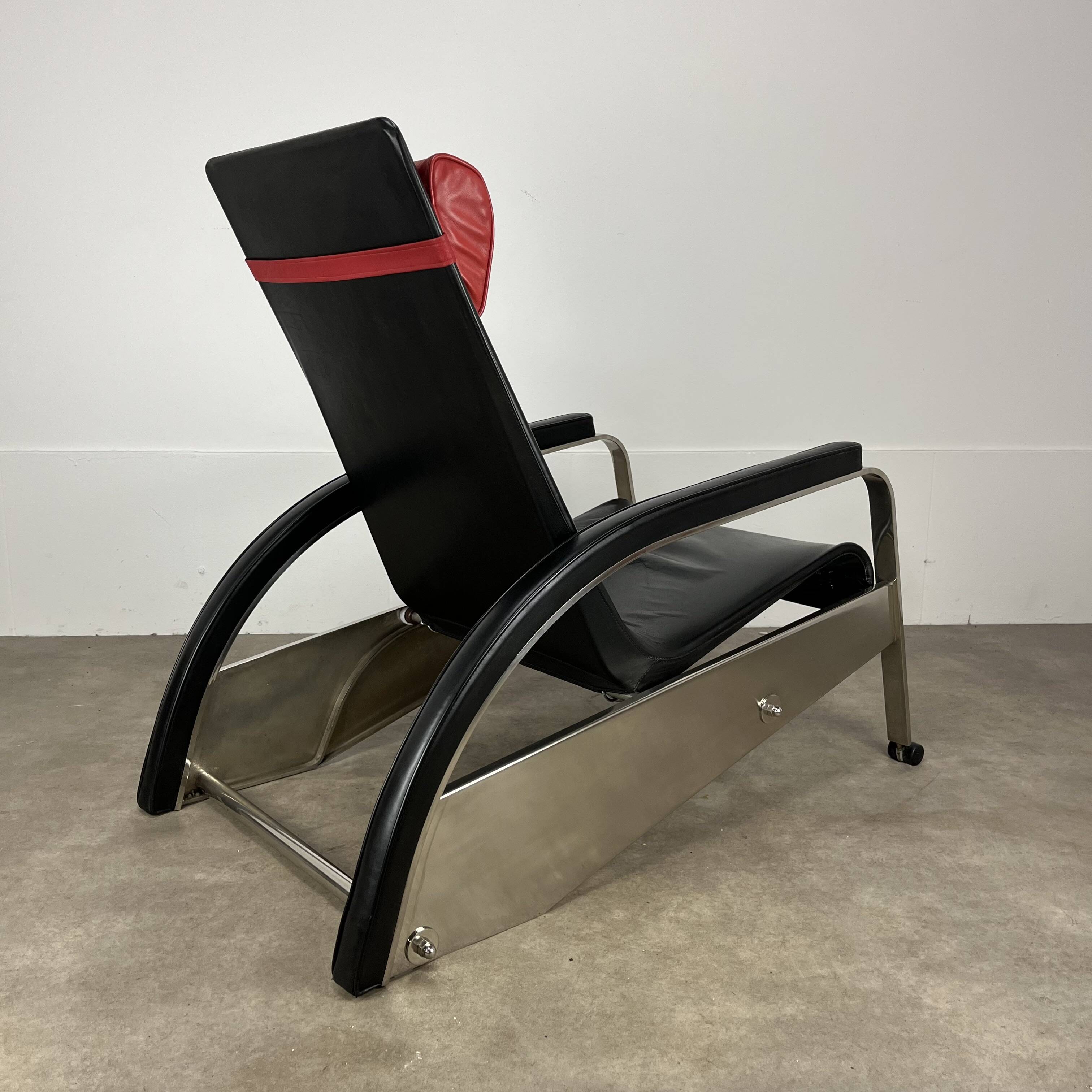 Grand Repos armchair by Jean Prouvé for Tecta