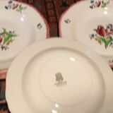 Faience plates of gien floral decoration