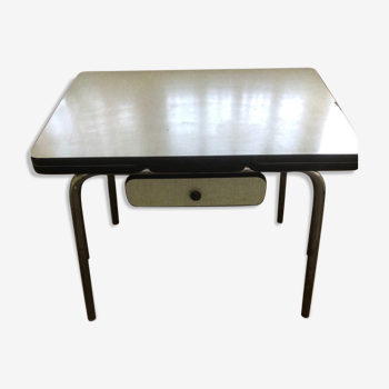 Formica water green extension table 148x60