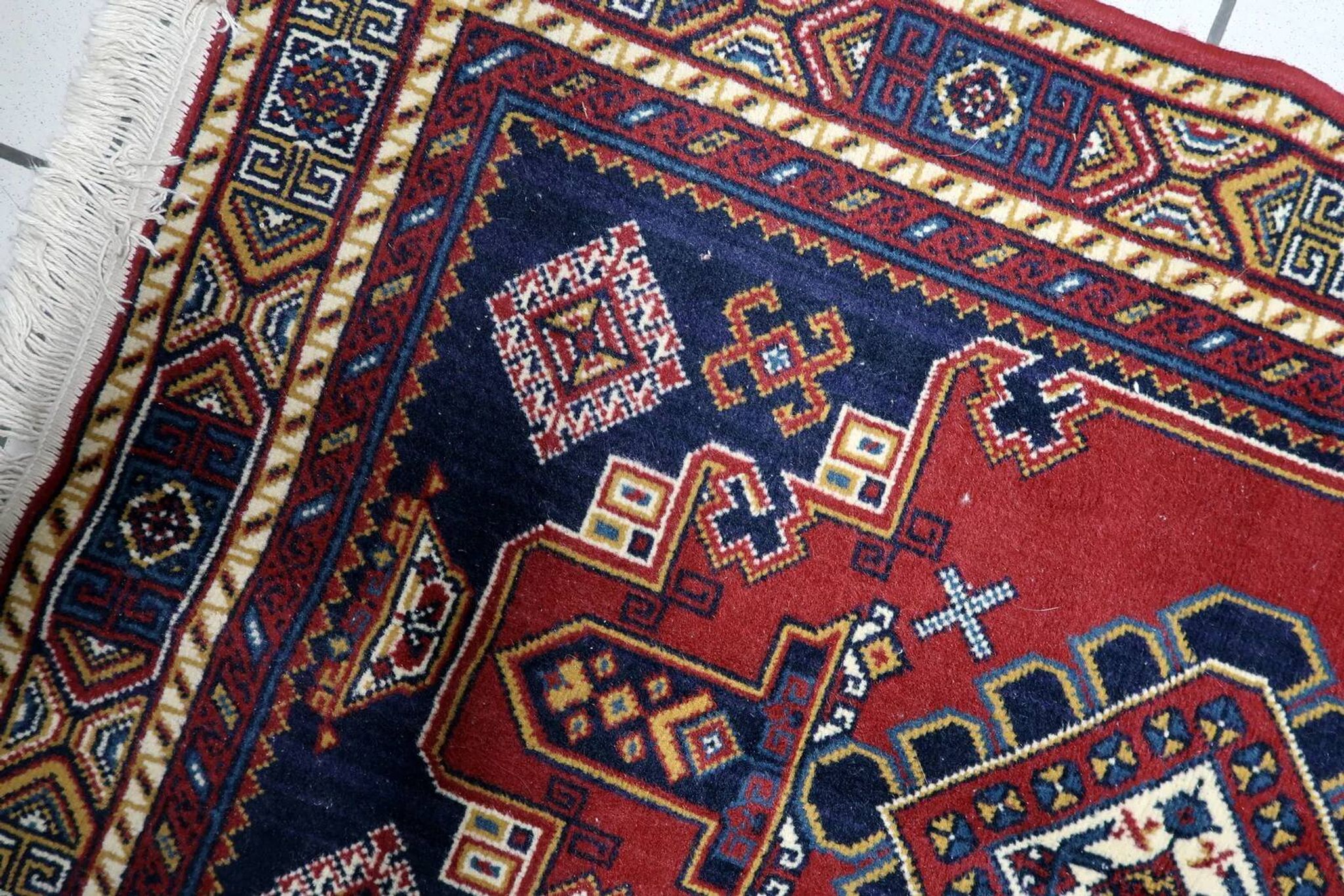 Vintage European Persian-style Shiraz rug 100 cm x 142 cm 1950s - 1C1232