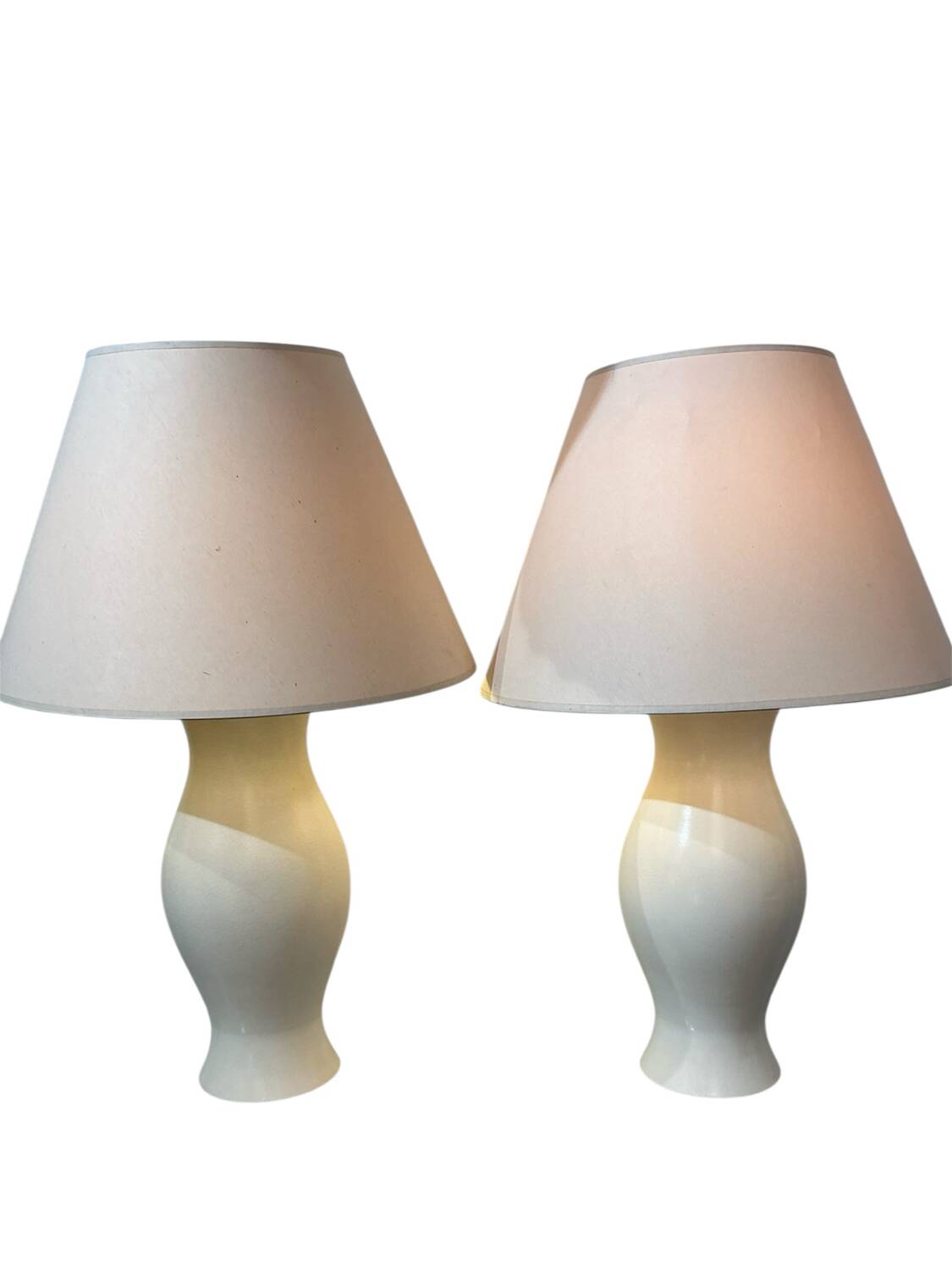 Paire de lampes en céramique blanches