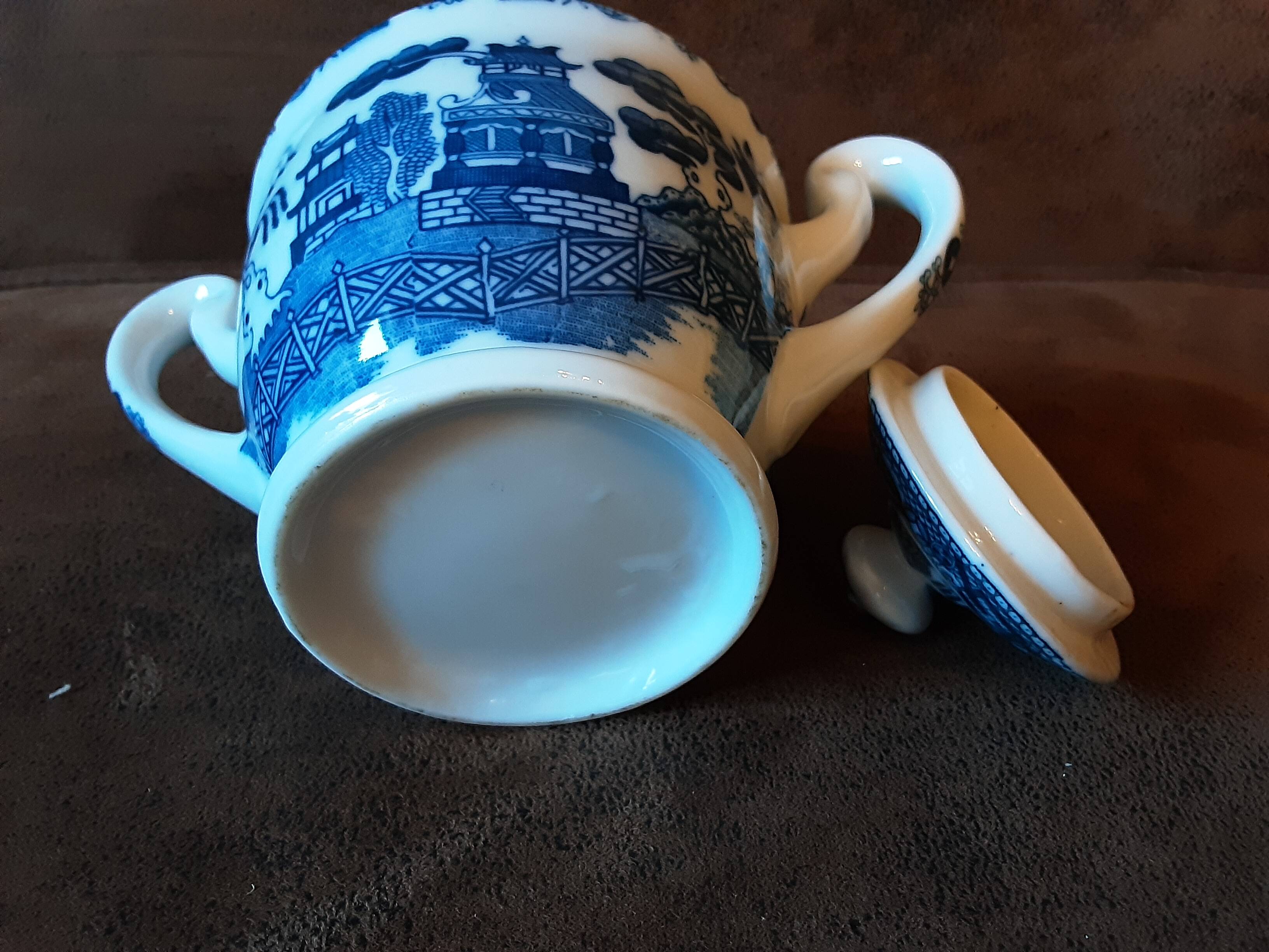Sucrier  porcelaine asiatique