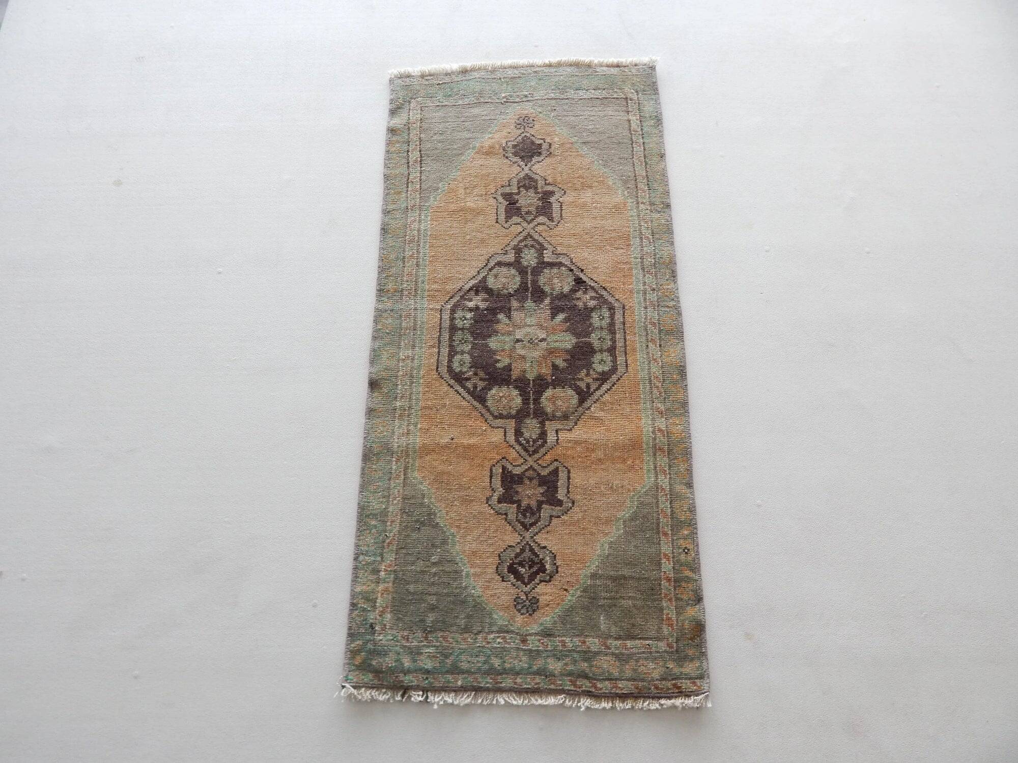 Tapis de couloir turc vintage 48x103 cm