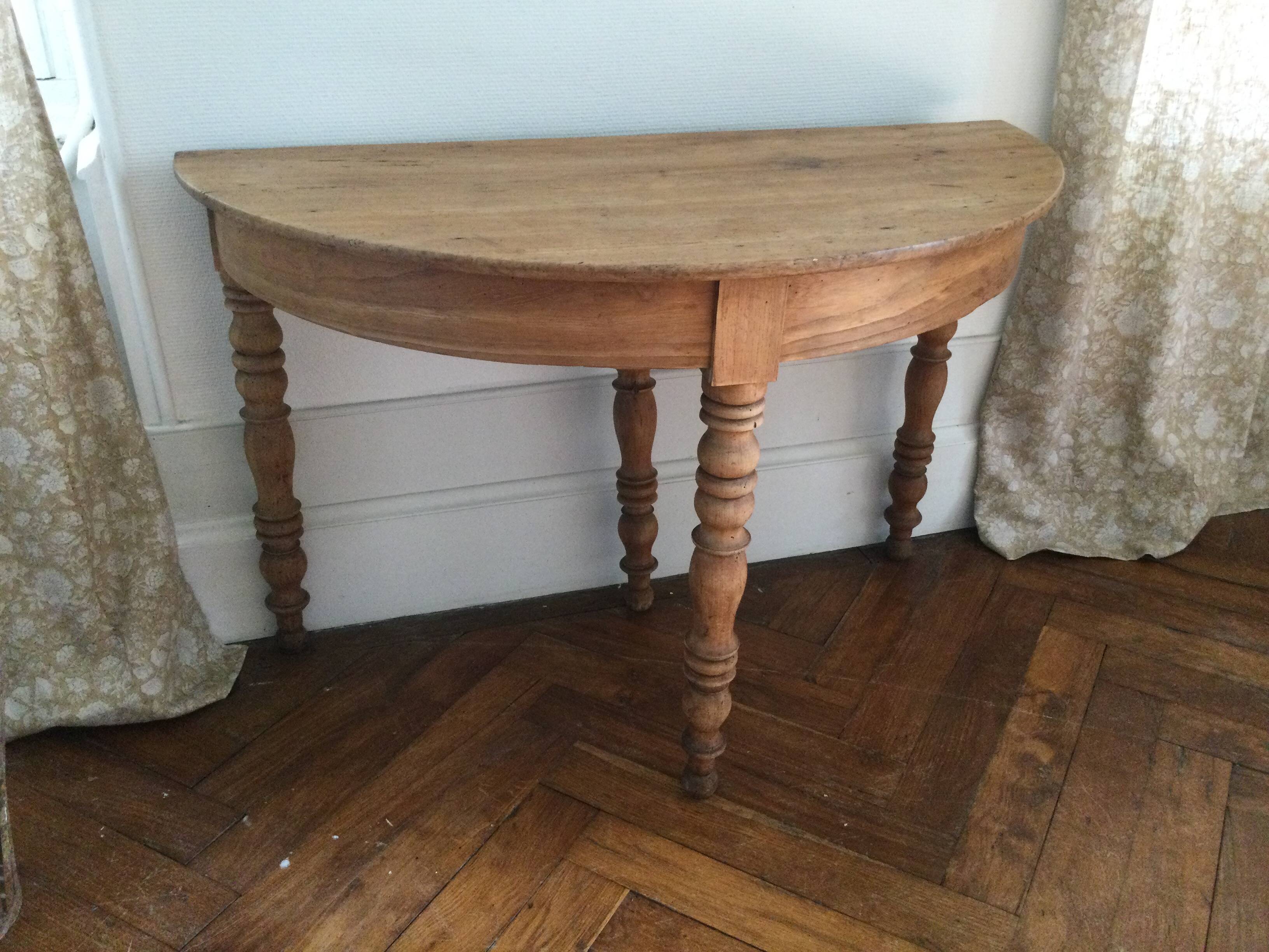 Antique half-moon wooden console
