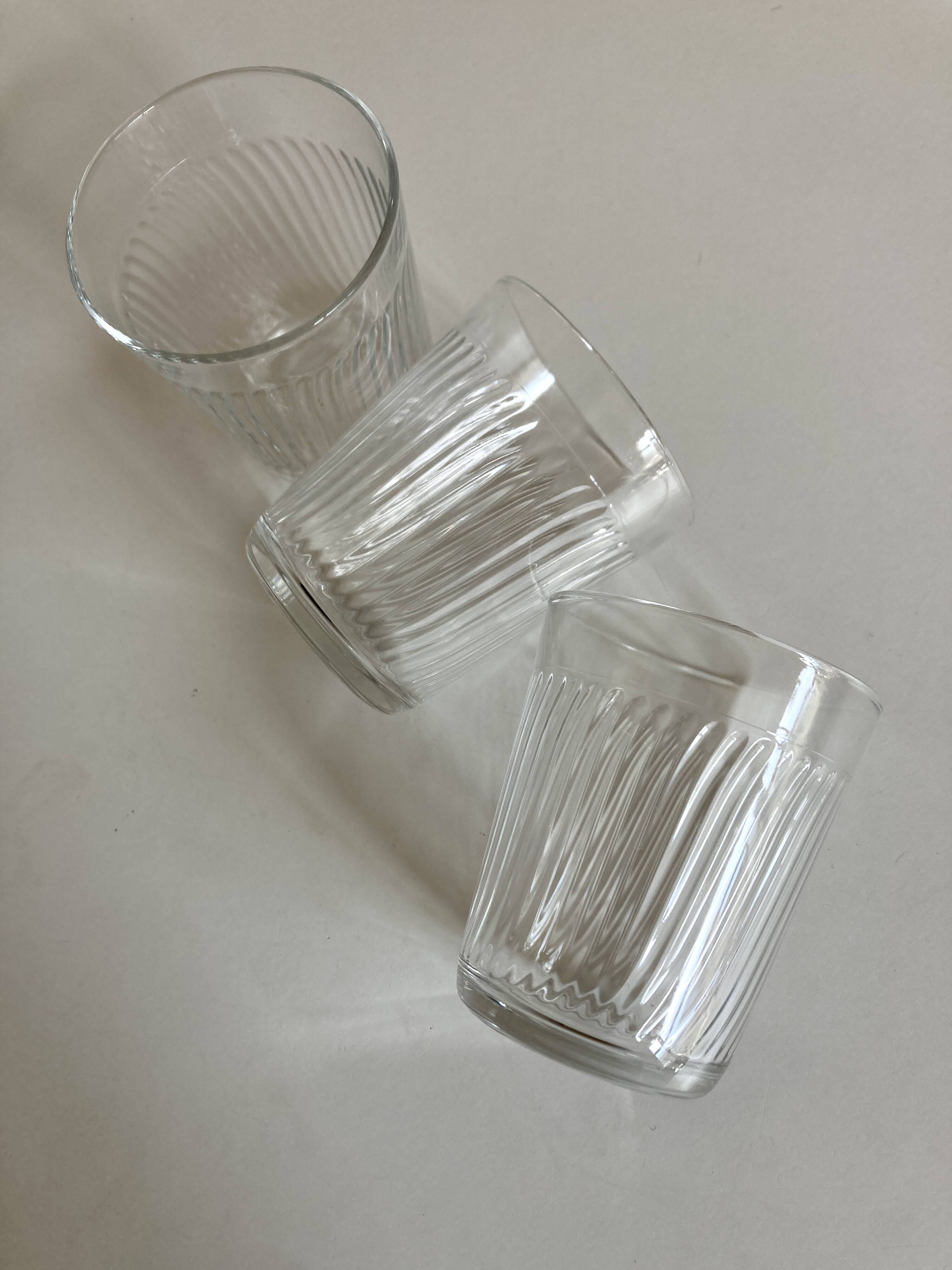 Set de 6 verres gobelets de verre pressé ondulations 1960 France