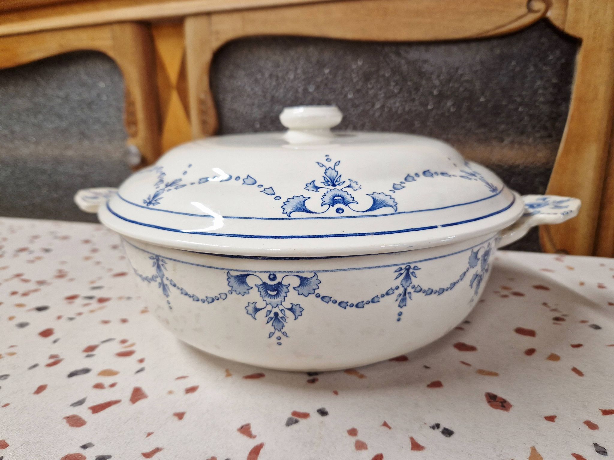Iron earth soup tureen or vegetable dish bourgeois paris store model vieux lille blue garlands