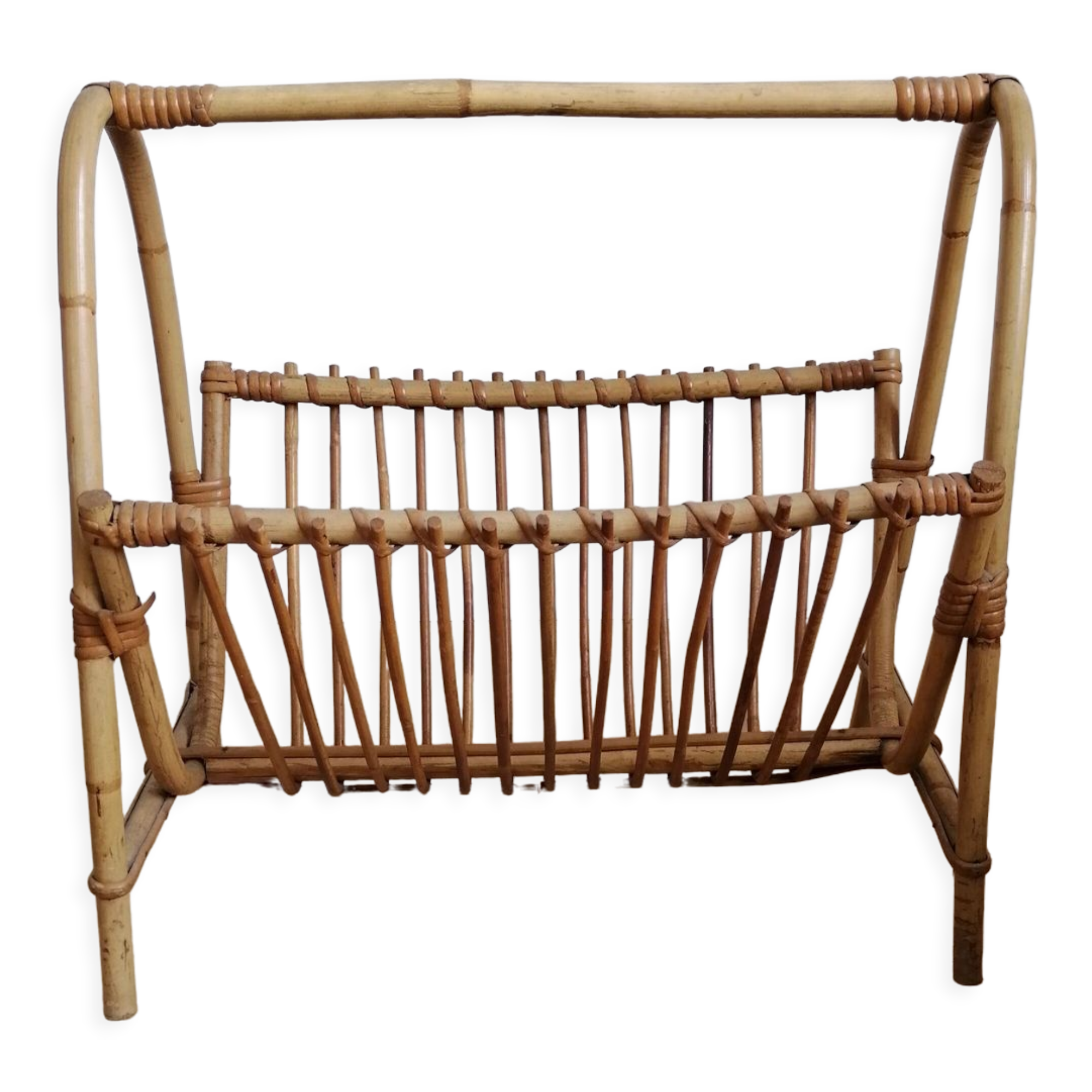 Rattan magazine holder
