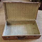 Trunk Travel suitcase
