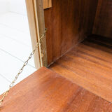 Table de chevet vintage en bois avec tiroir et placard, années 50