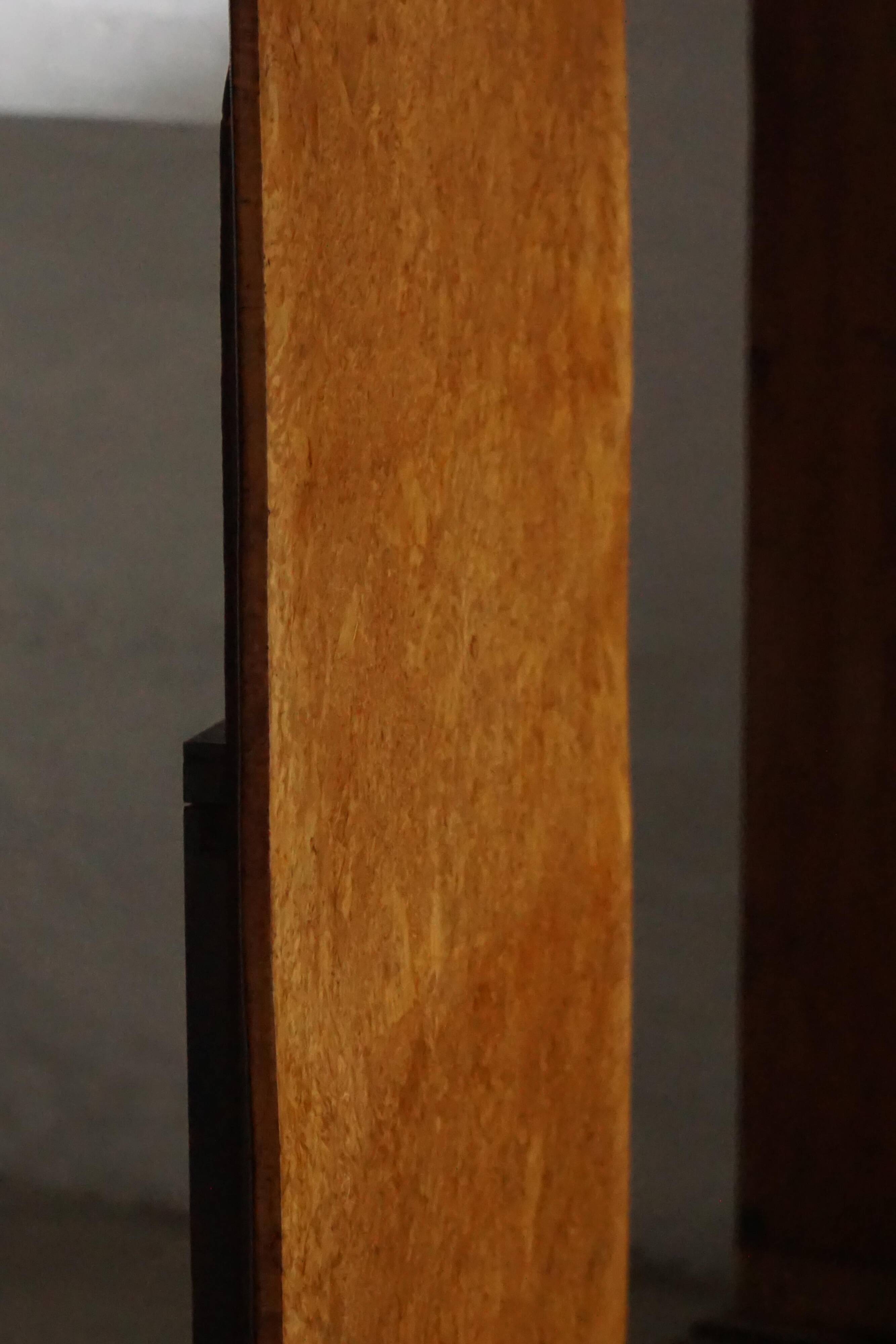 Antique Swedish table with a tilting top from the early 19th century in birch, 1800-1850s.