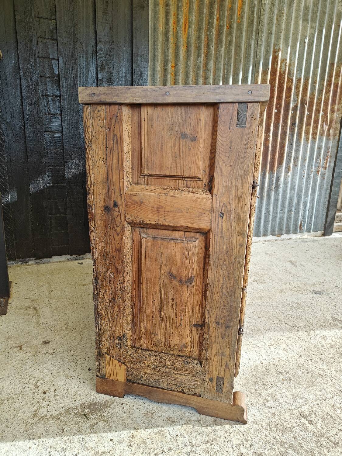 Buffet with 2 doors, restored
