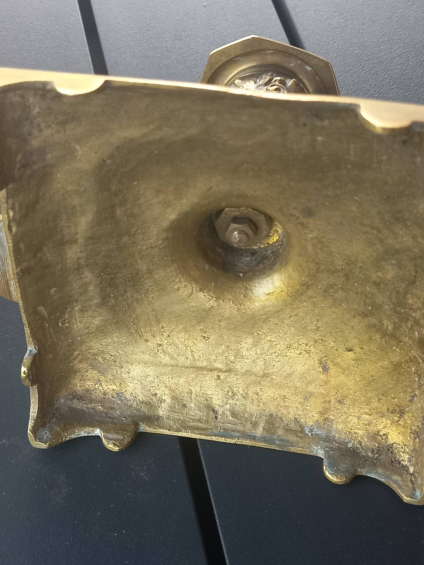 Hand candle holder