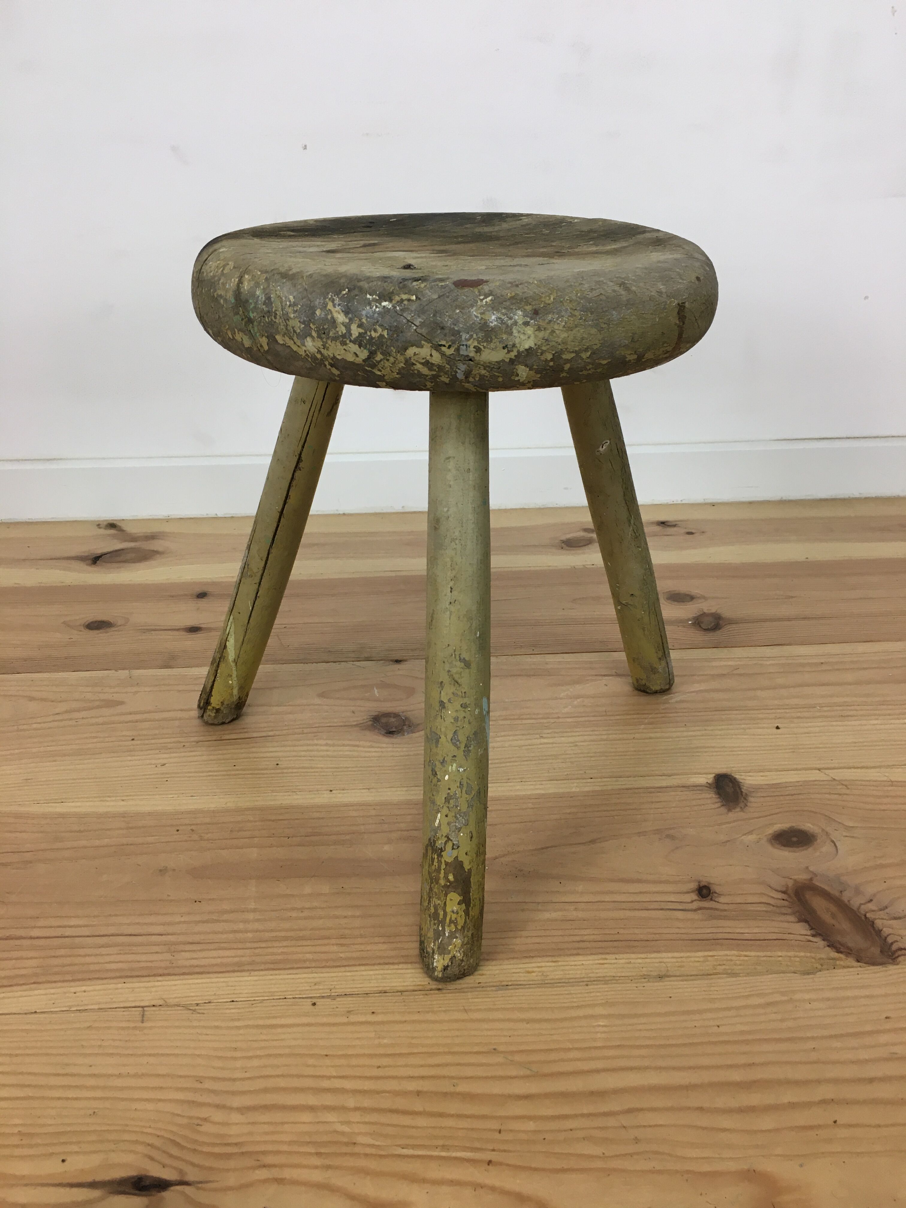 Tabouret berger tripode, bois