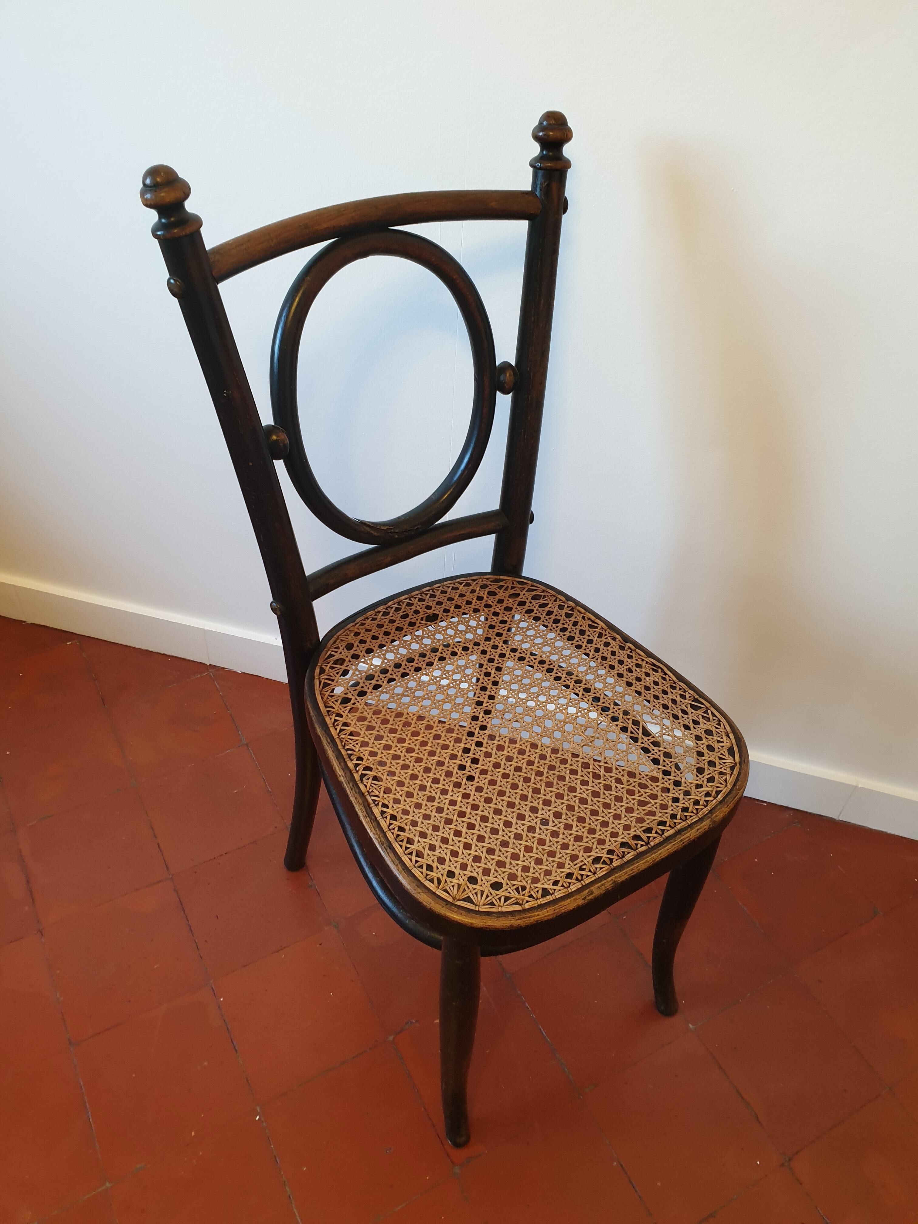 Thonet bistro chair
