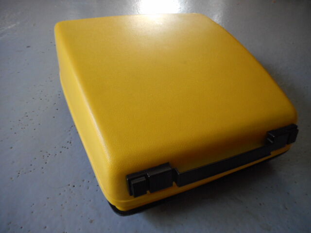 Remington riviera typewriter