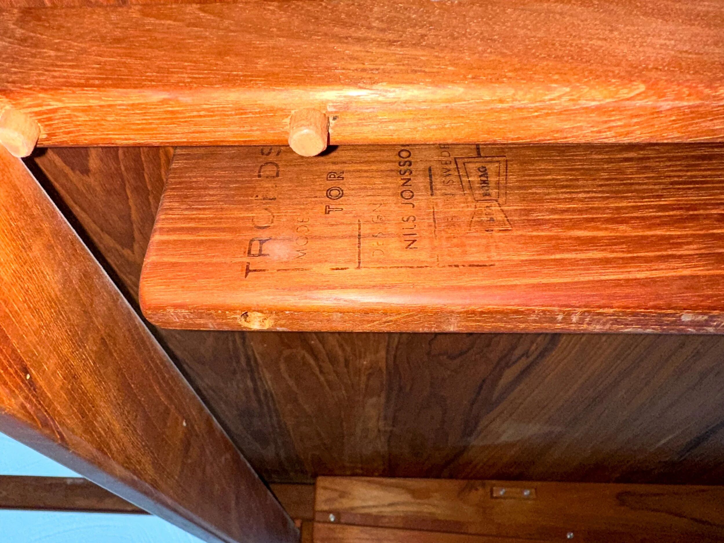 60s vintage Swedish teak extendable dining table by Nils Jonsson for Hugo Troeds