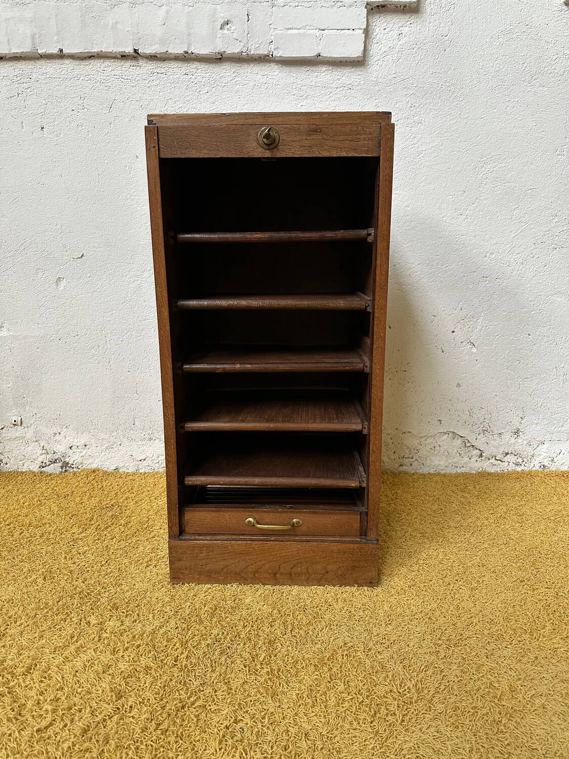 Roll-top filing cabinet