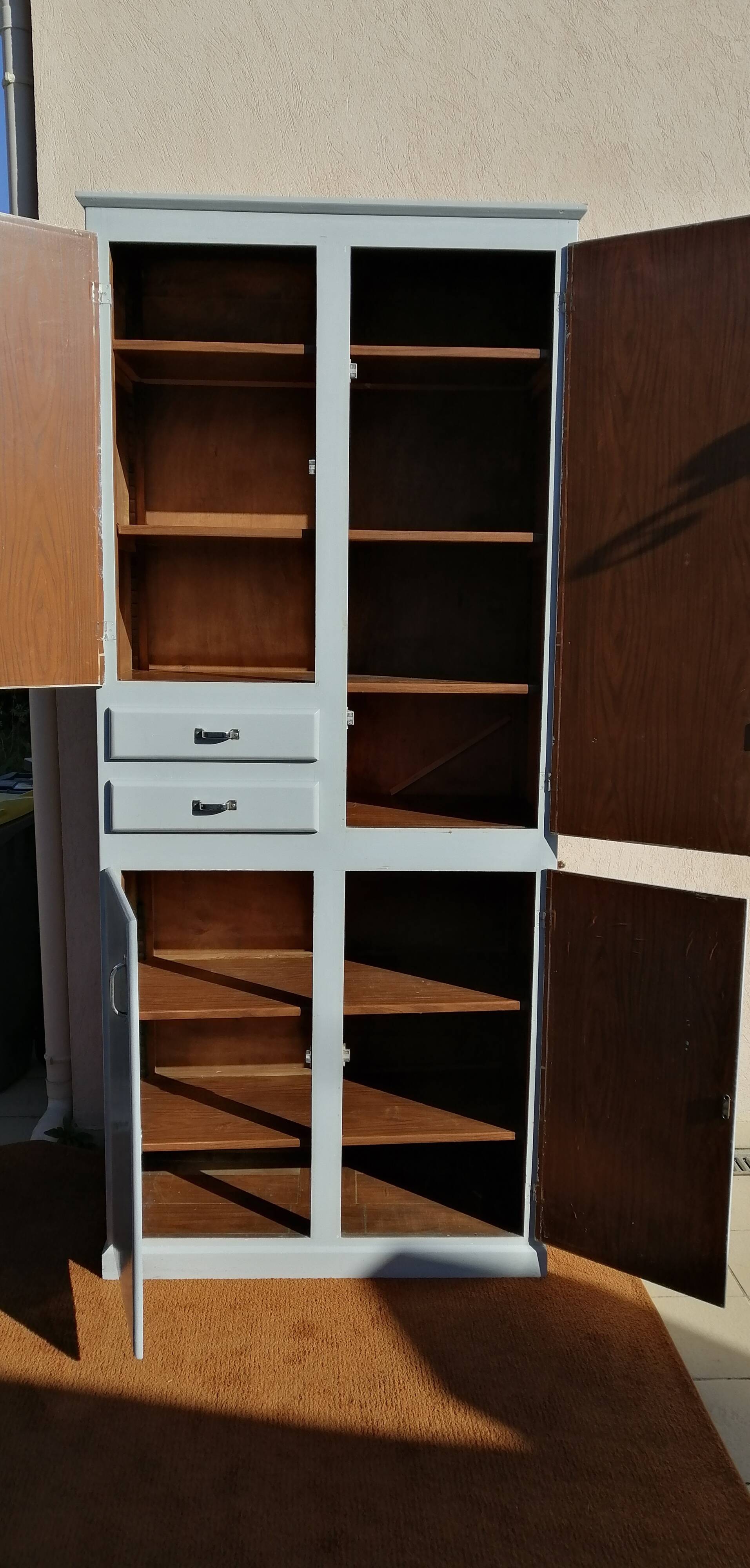 Large buffet / kitchen furniture from the 50s