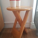 Suzy tabouret by Adrian Reed