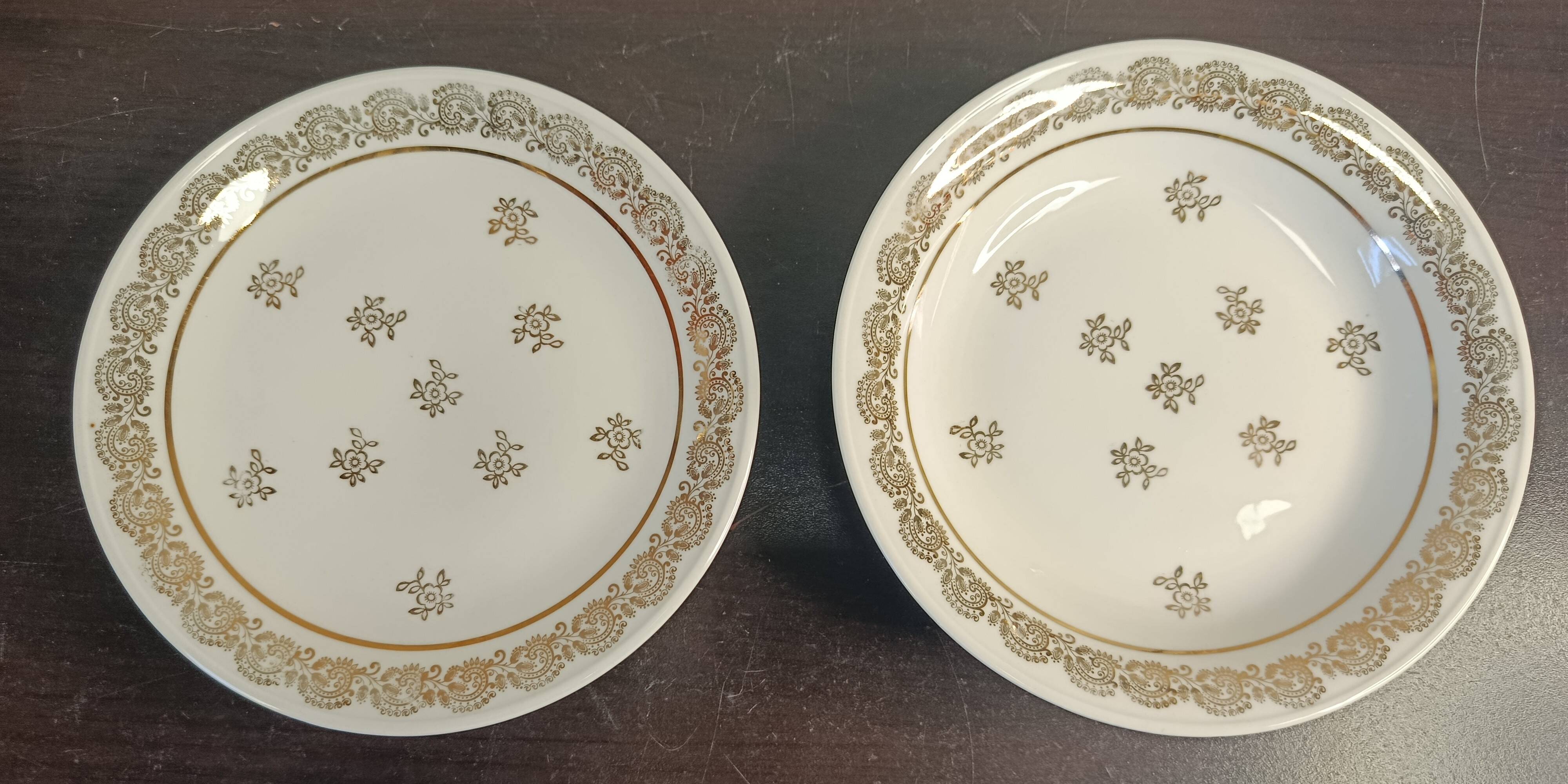 Complete grand table service, Limoges porcelain and gilding, LOT 1