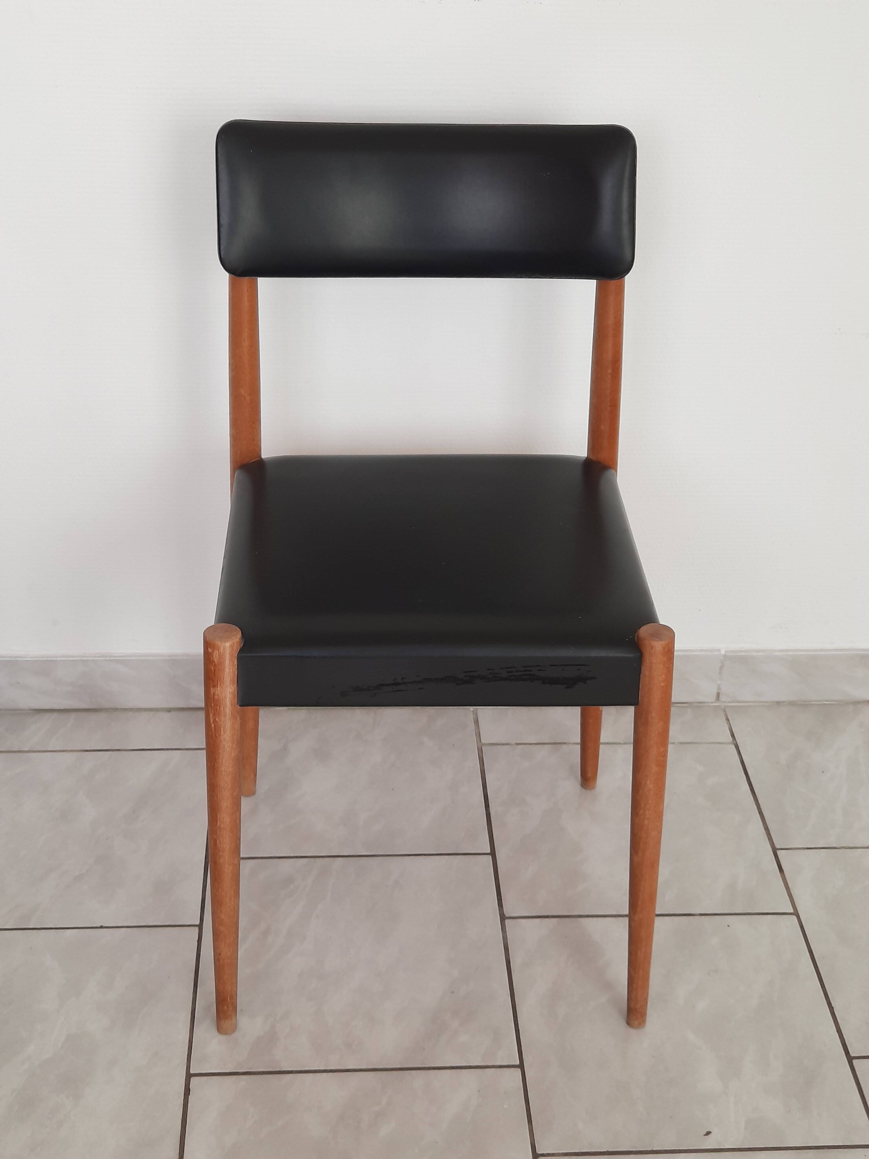 Set of 4 Scandinavian chairs from the 60s