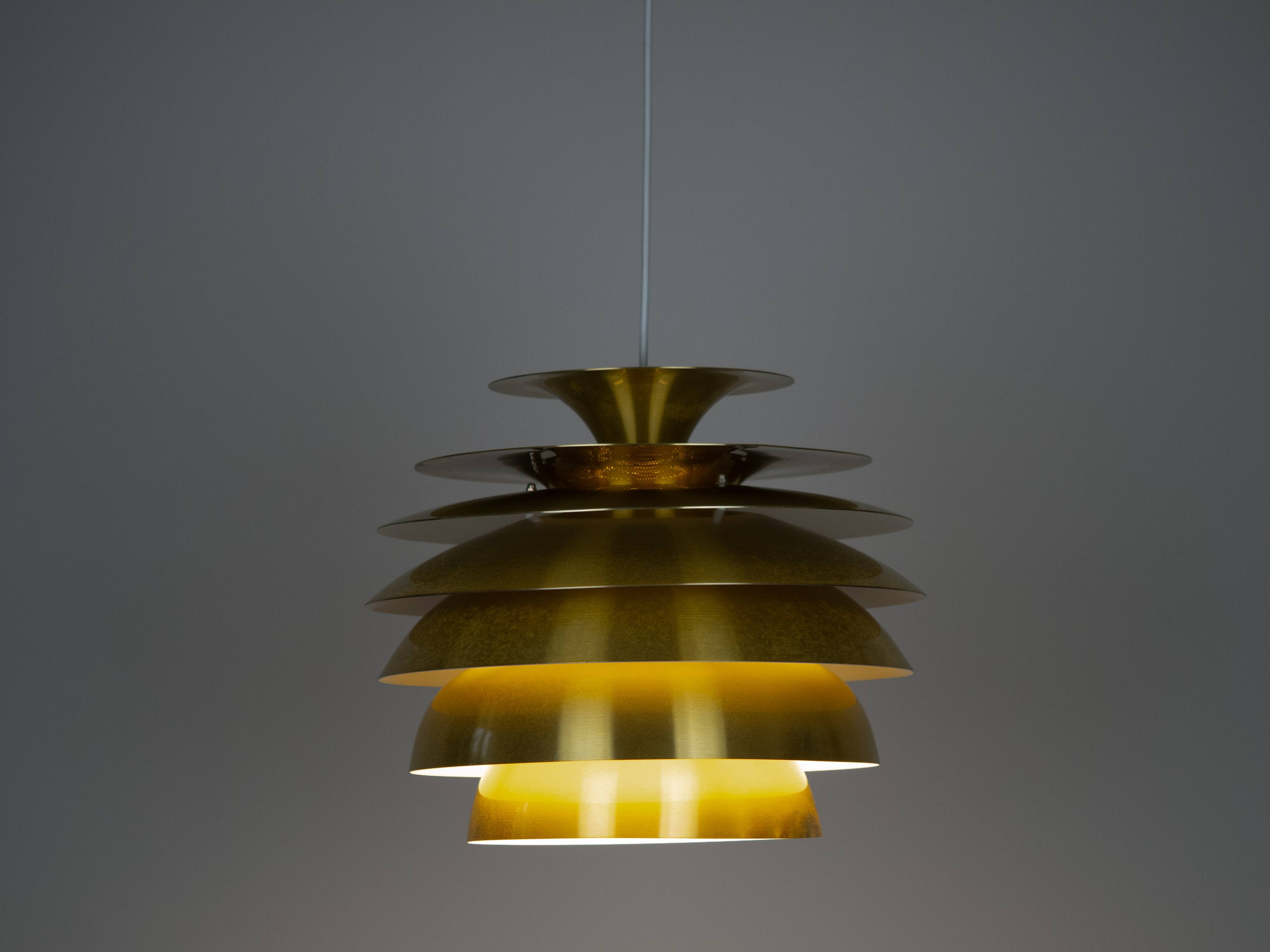 Lampe suspendue vintage danoise Barcelona par Bent Karlby, Lyfa, années 1960.