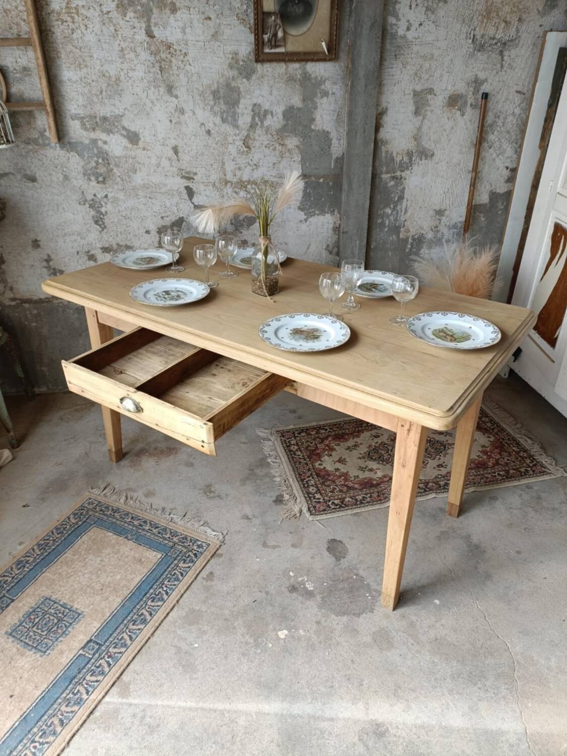 Farmhouse table