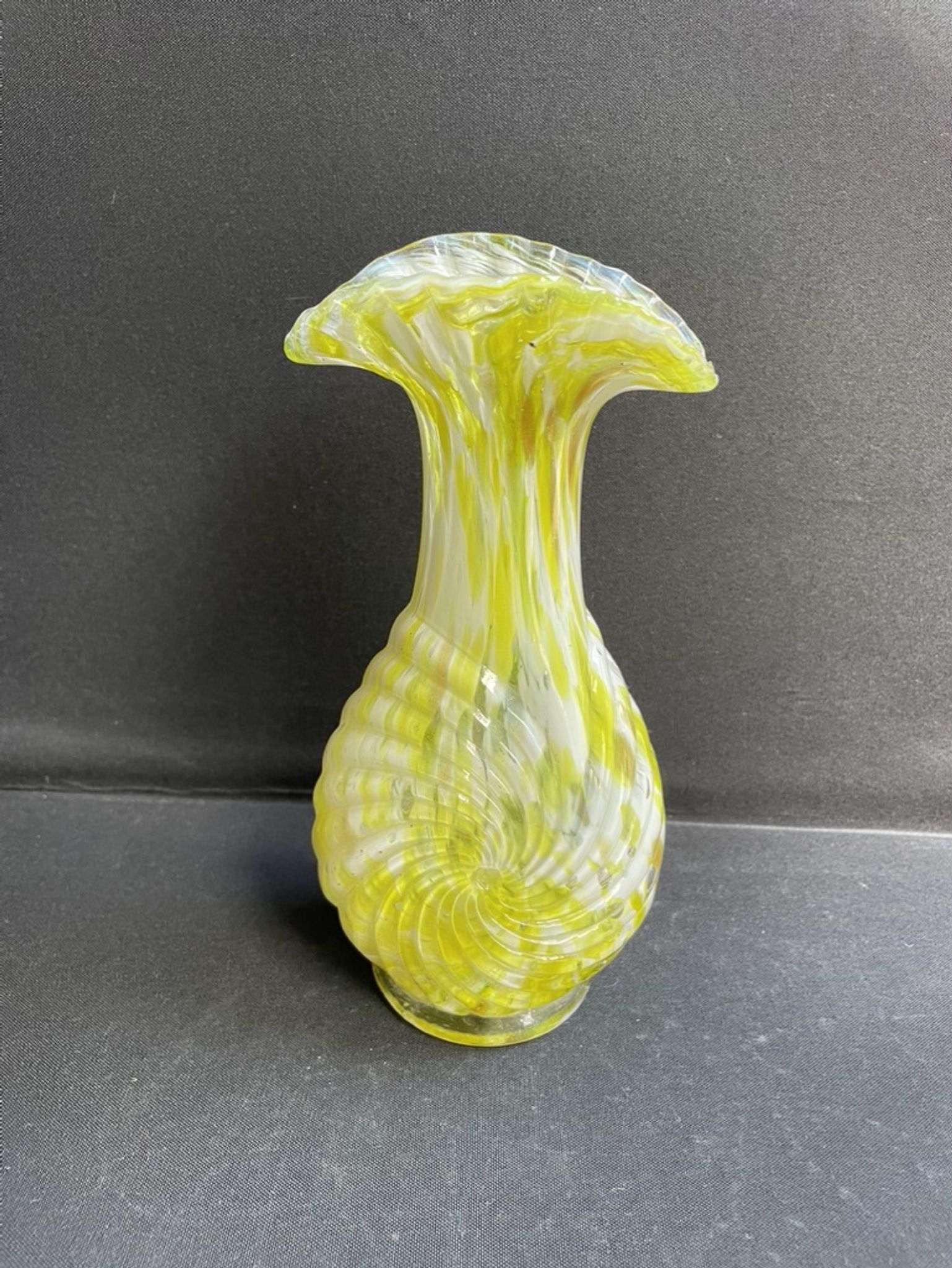 Vase Bouquet Holder "Sun" - F. T. Legras listed