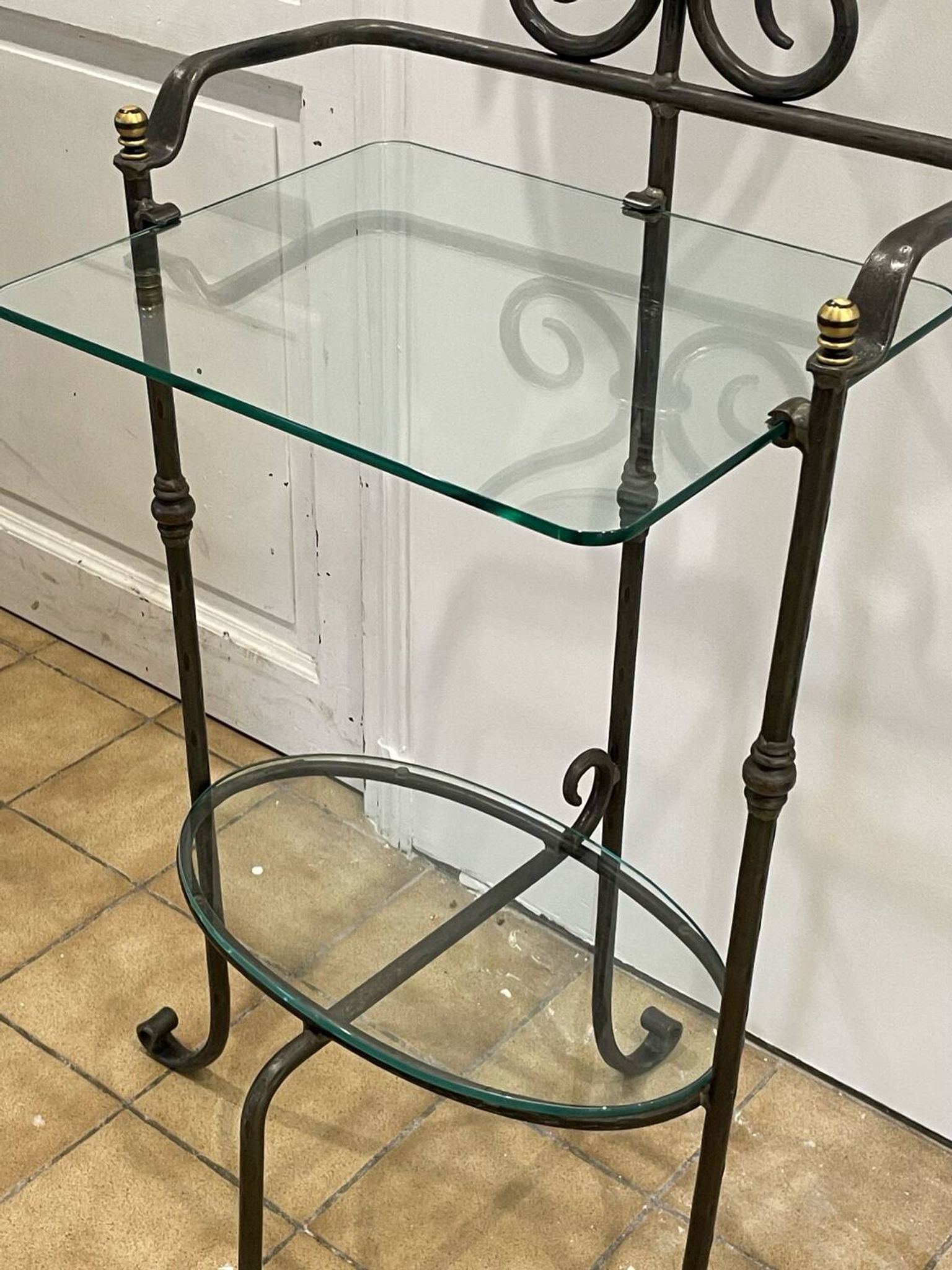 Serviteur de salle de bain en fer forgé