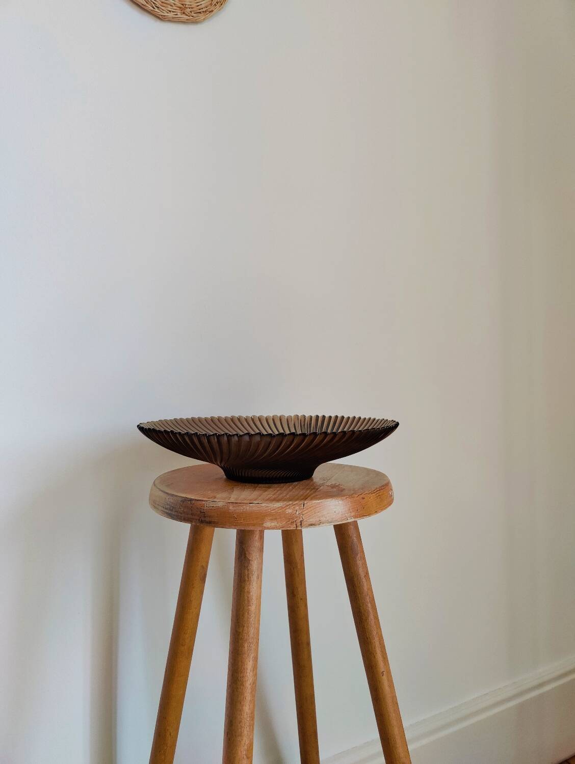 Veropa smoked glass dish