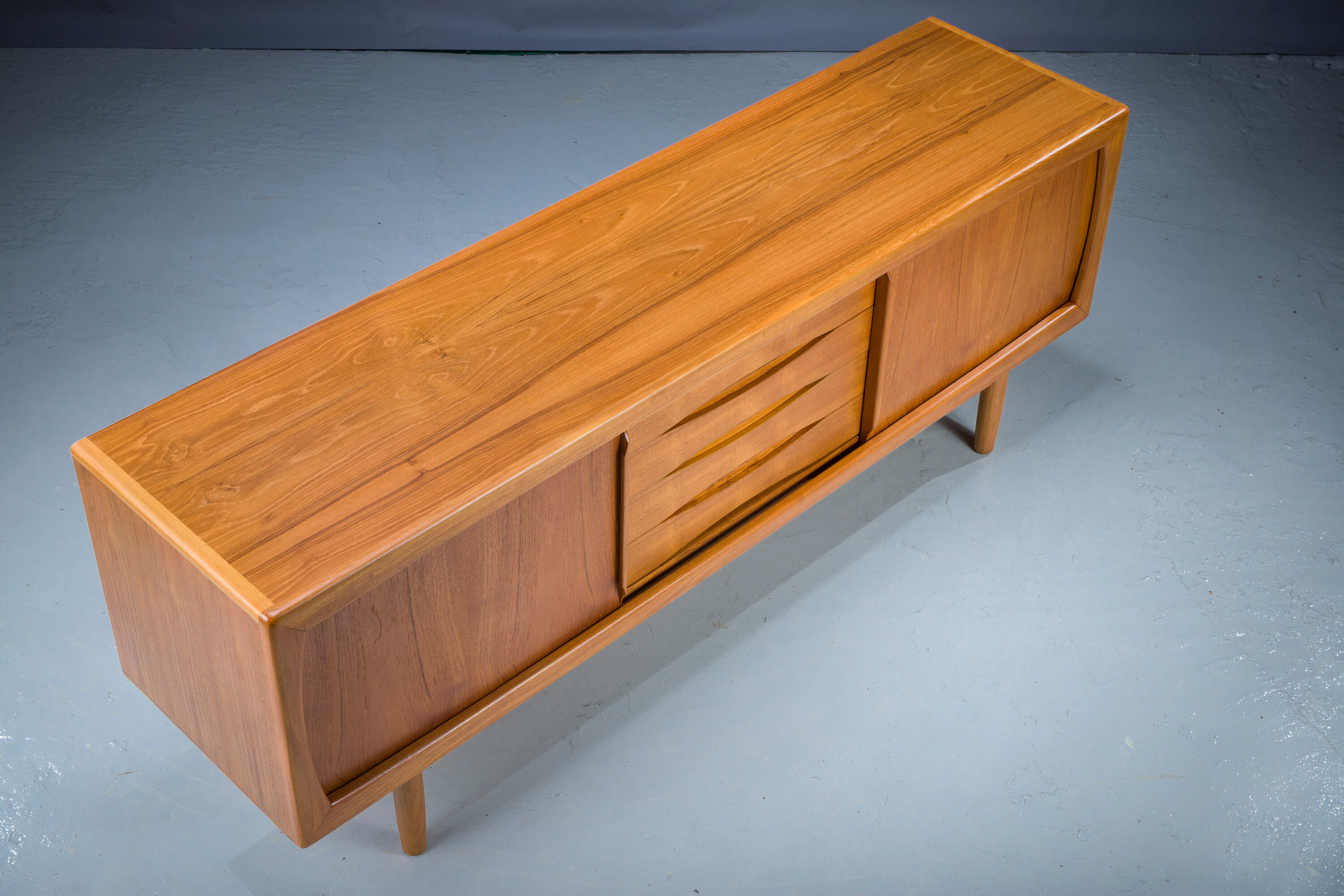 Mid-Century Danish Teak Sideboard from H.P. Hanssen, 1960s